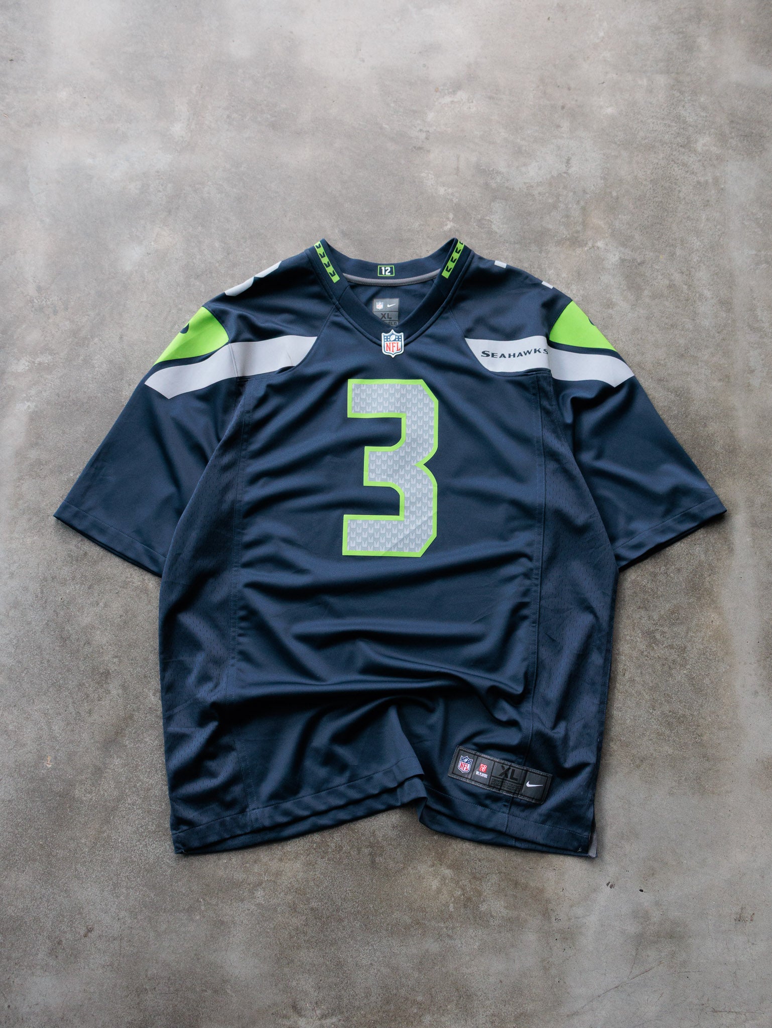 Blue Nike Seattle Seahawks Russell Wilson NFL Jersey (XL)