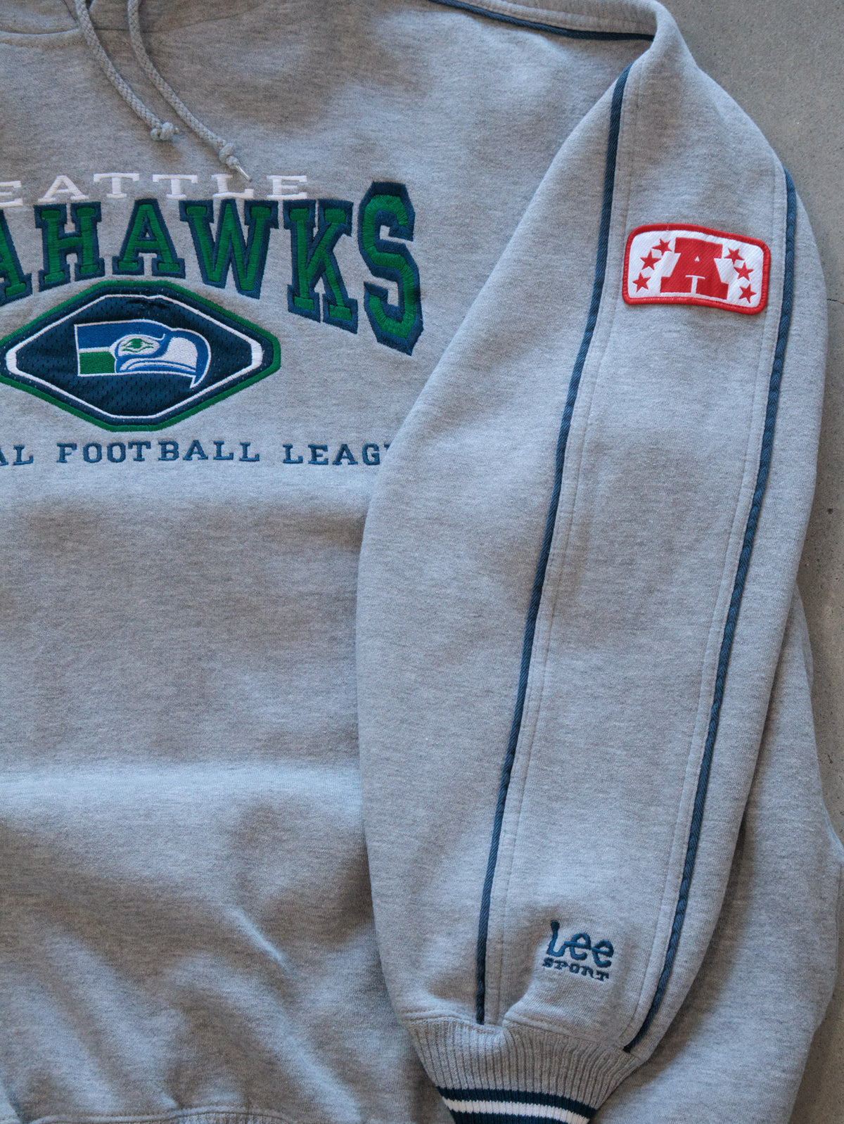 Vintage 90s Grey Lee Sport Seattle Seahawks Hoodie (2XL)