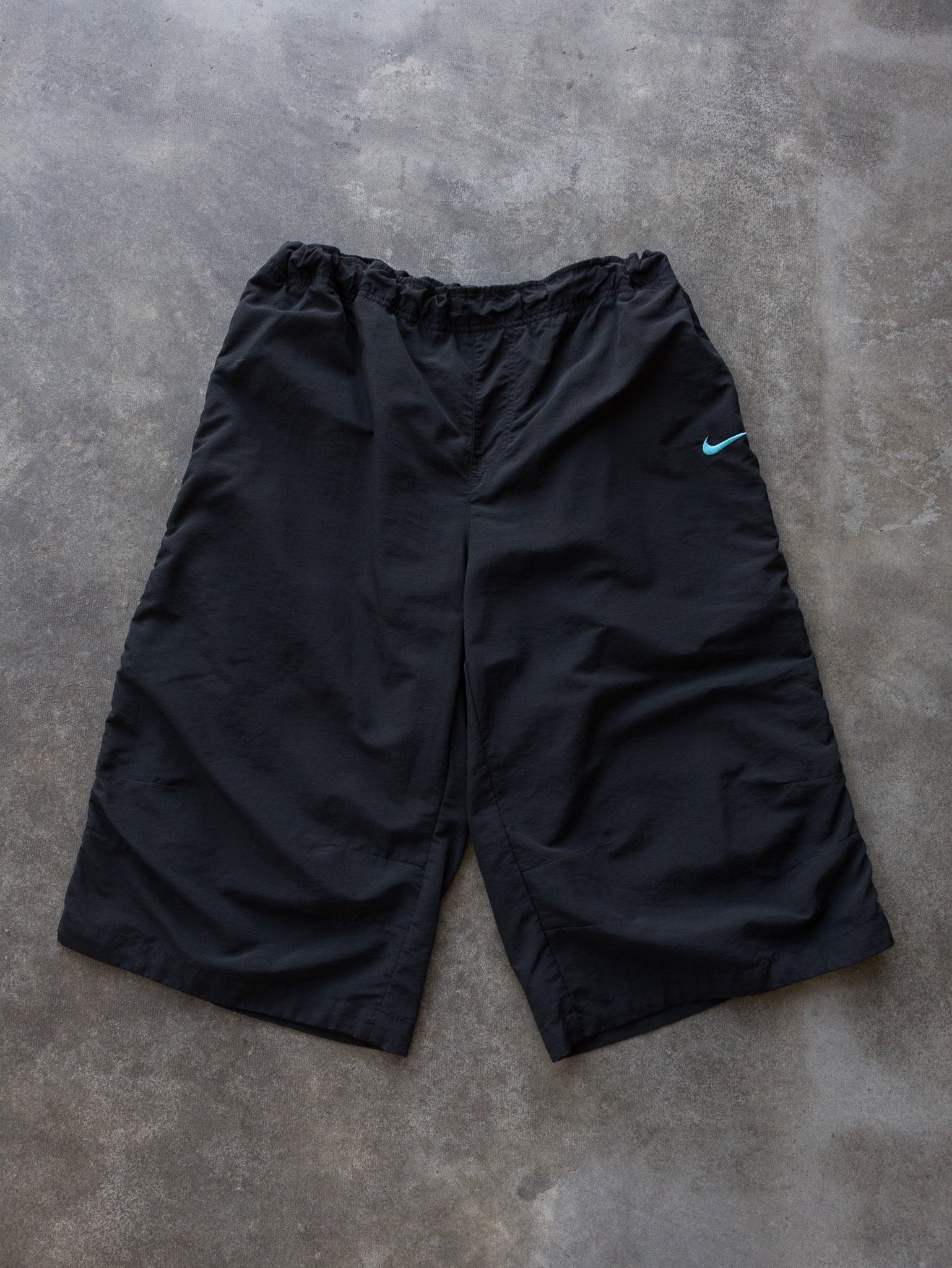 Vintage Black Nike Shorts (XL)