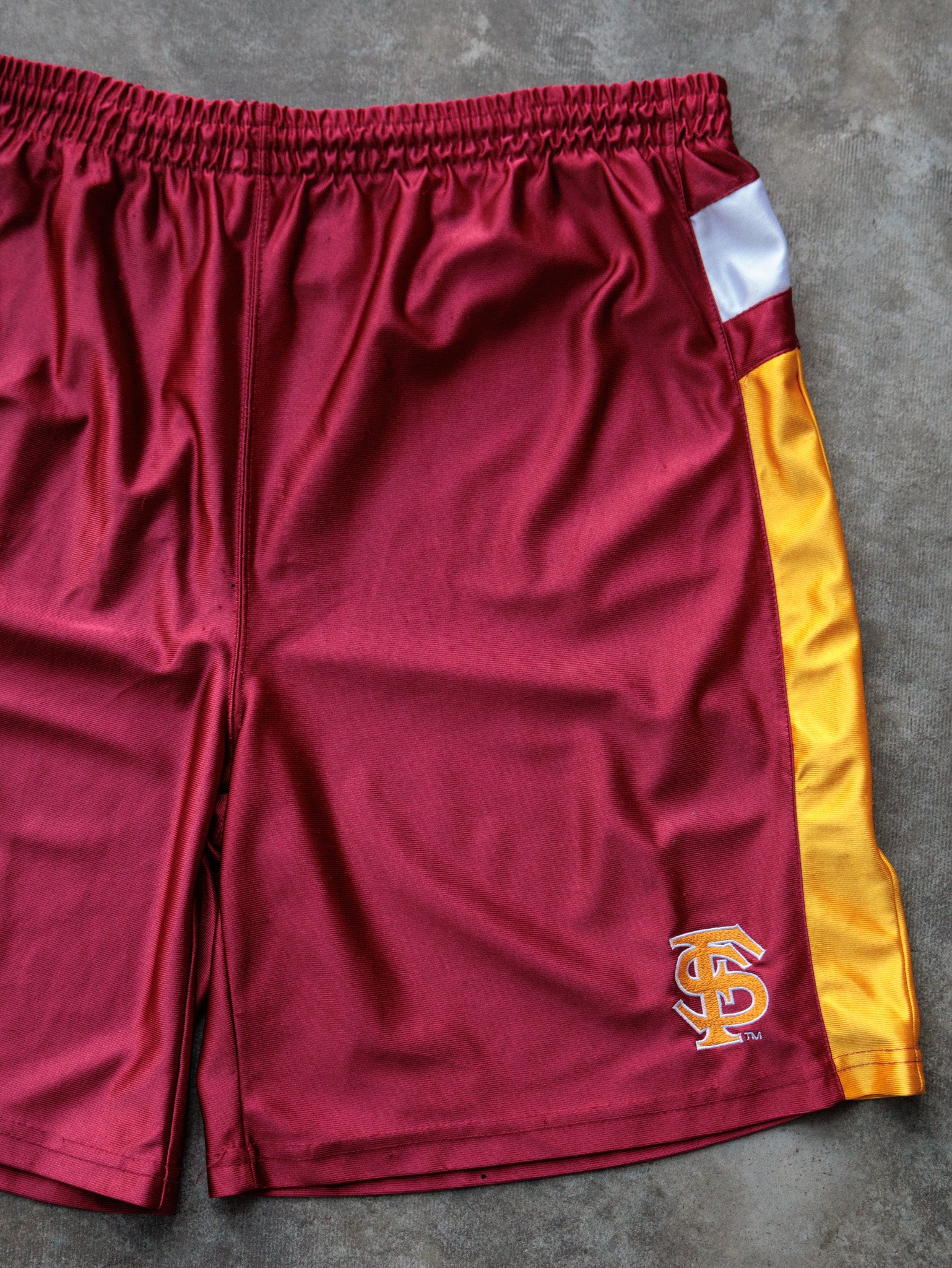 Vintage 00s Red Florida State Seminoles Shorts (XL)
