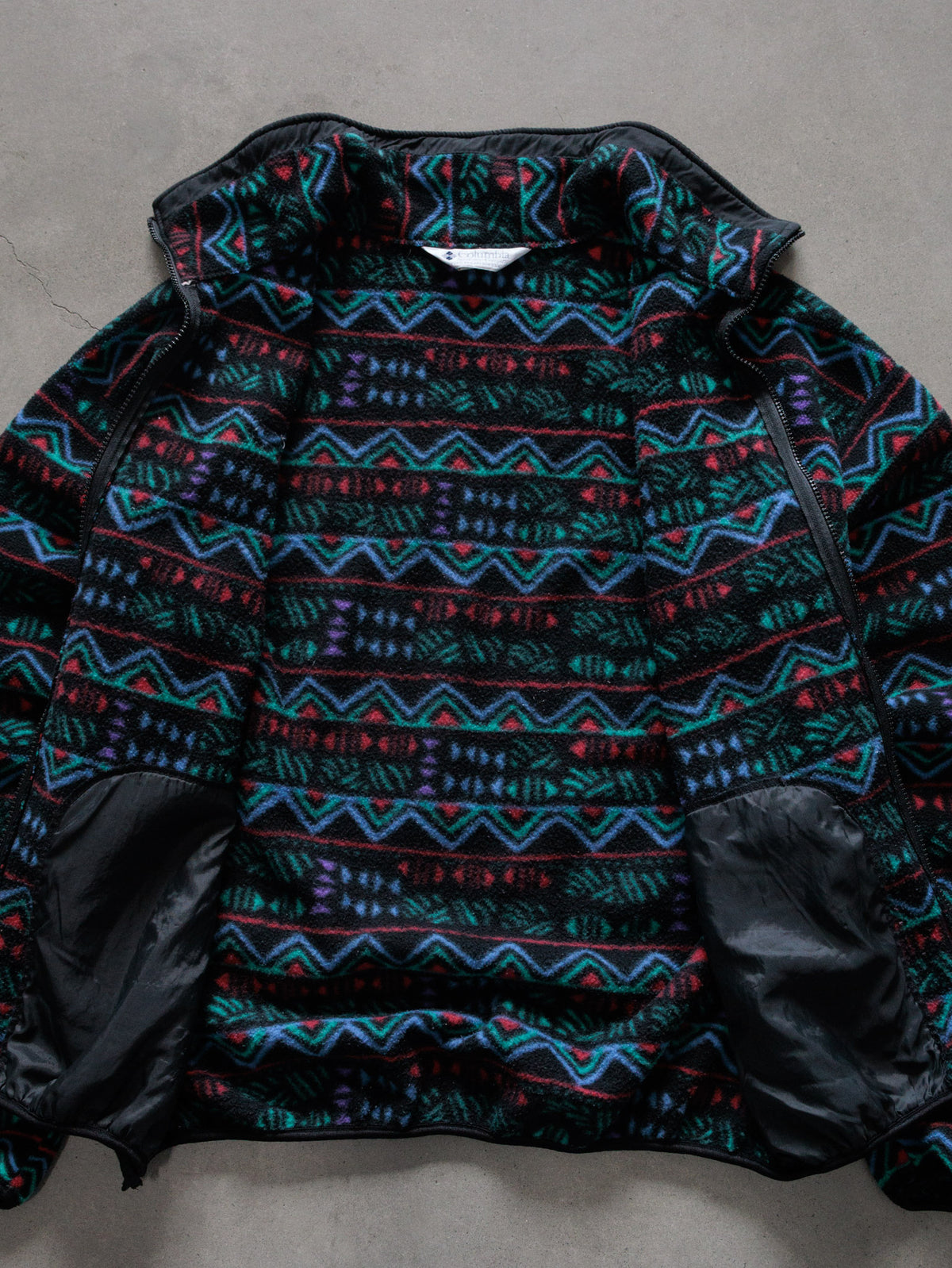 Vintage 90s Black Geometric Columbia Fleece Jacket (L)