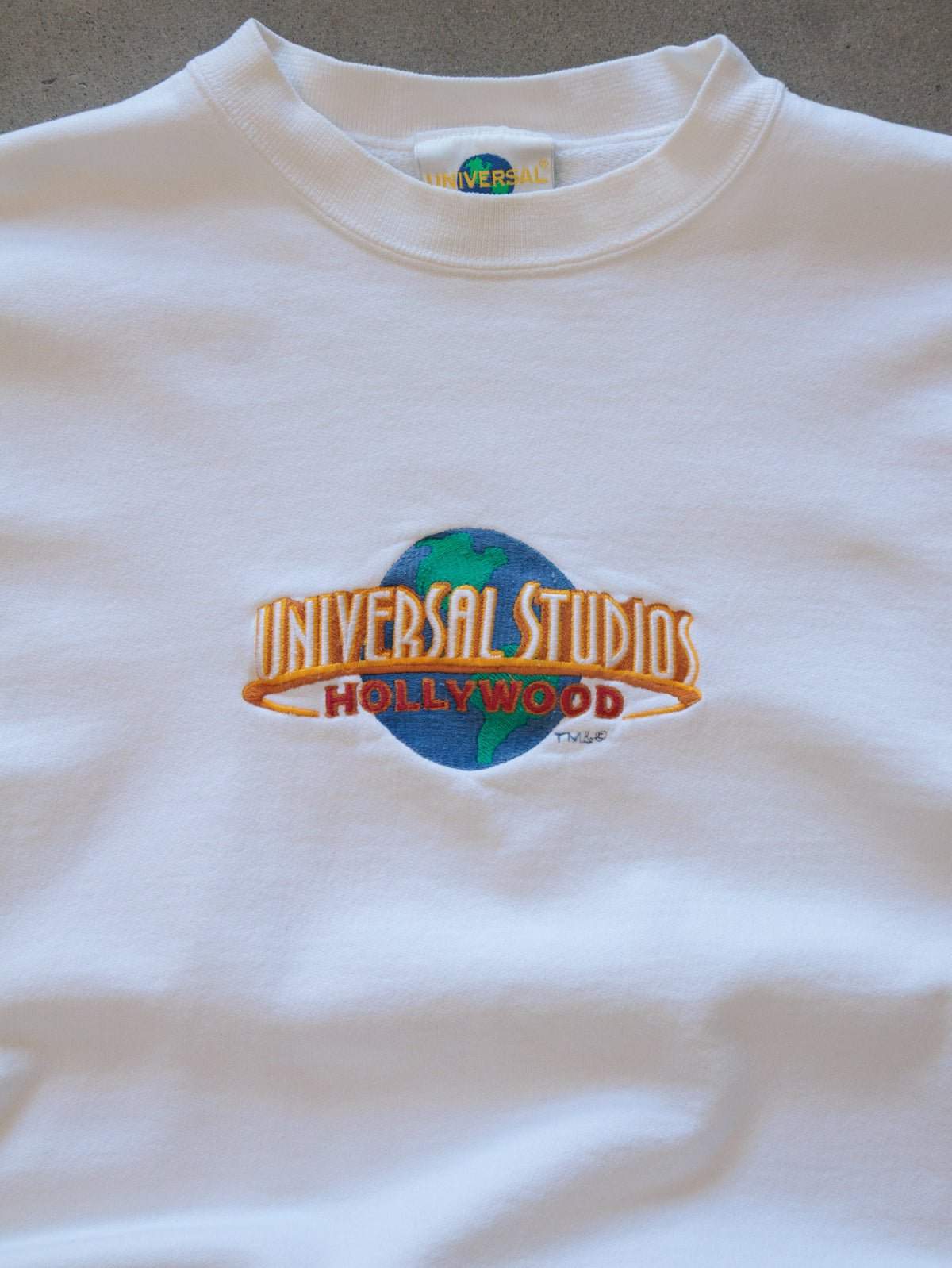 Vintage 00s White Universal Studios Hollywood Sweatshirt (-)
