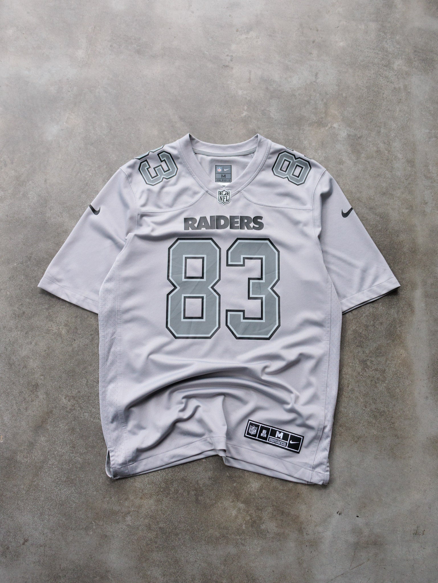 Grey Nike Oakland Raiders Darren Waller NFL Jersey (M)