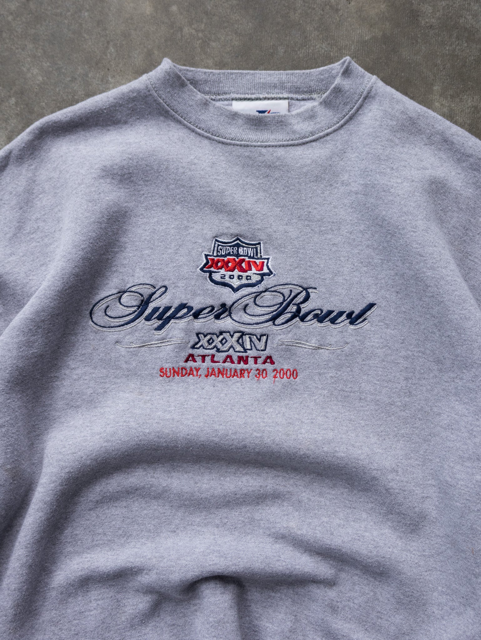 Vintage 2000 Grey Super Bowl Atlanta Sweatshirt (L)