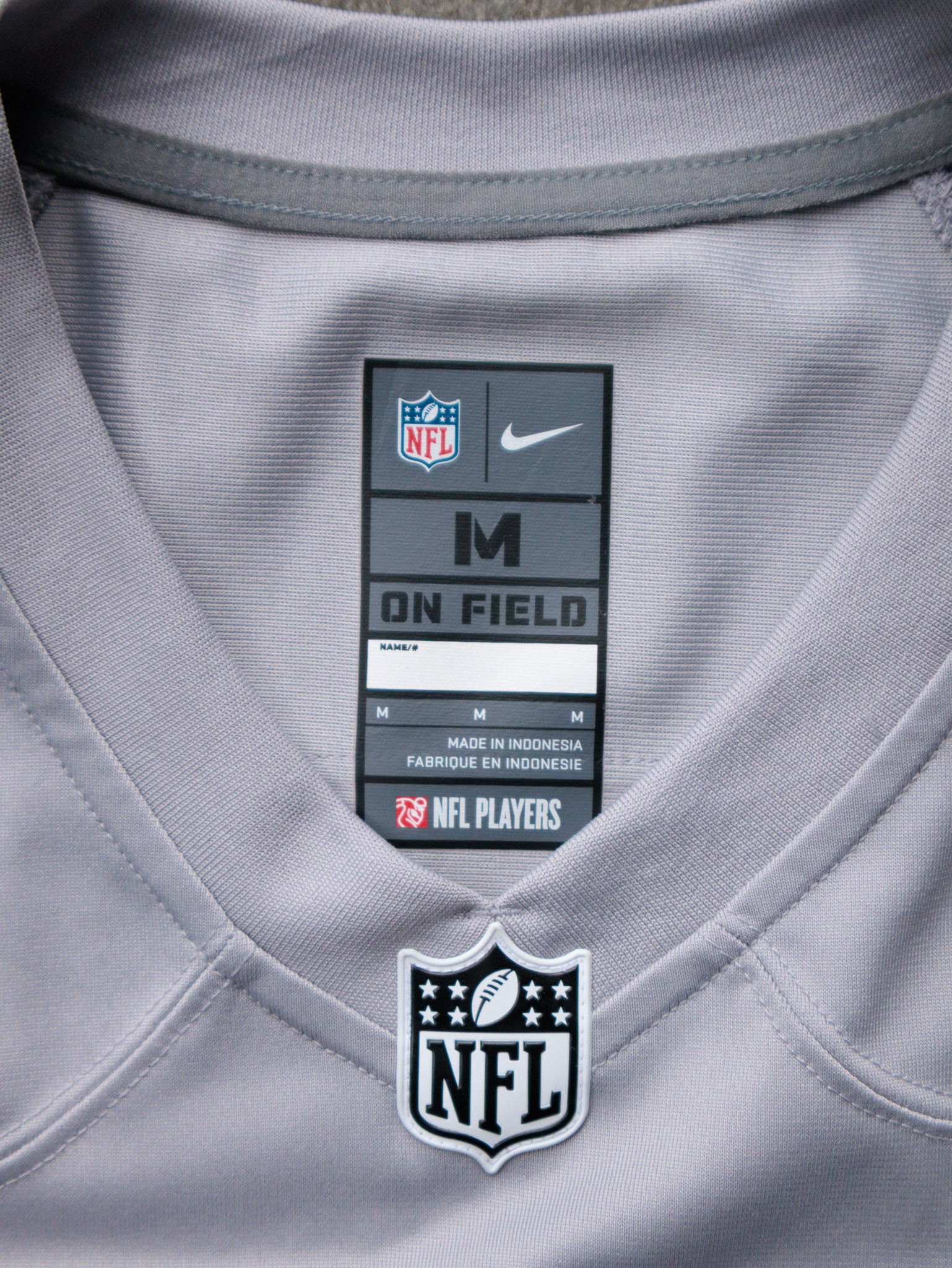Grey Nike Oakland Raiders Darren Waller NFL Jersey (M)