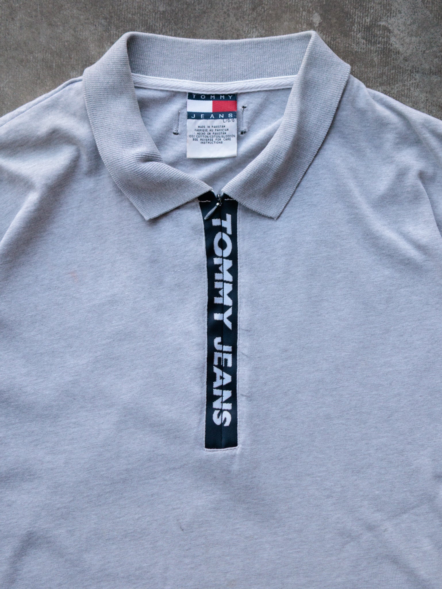 Vintage 90s Grey Tommy Jeans Polo Shirt (L)