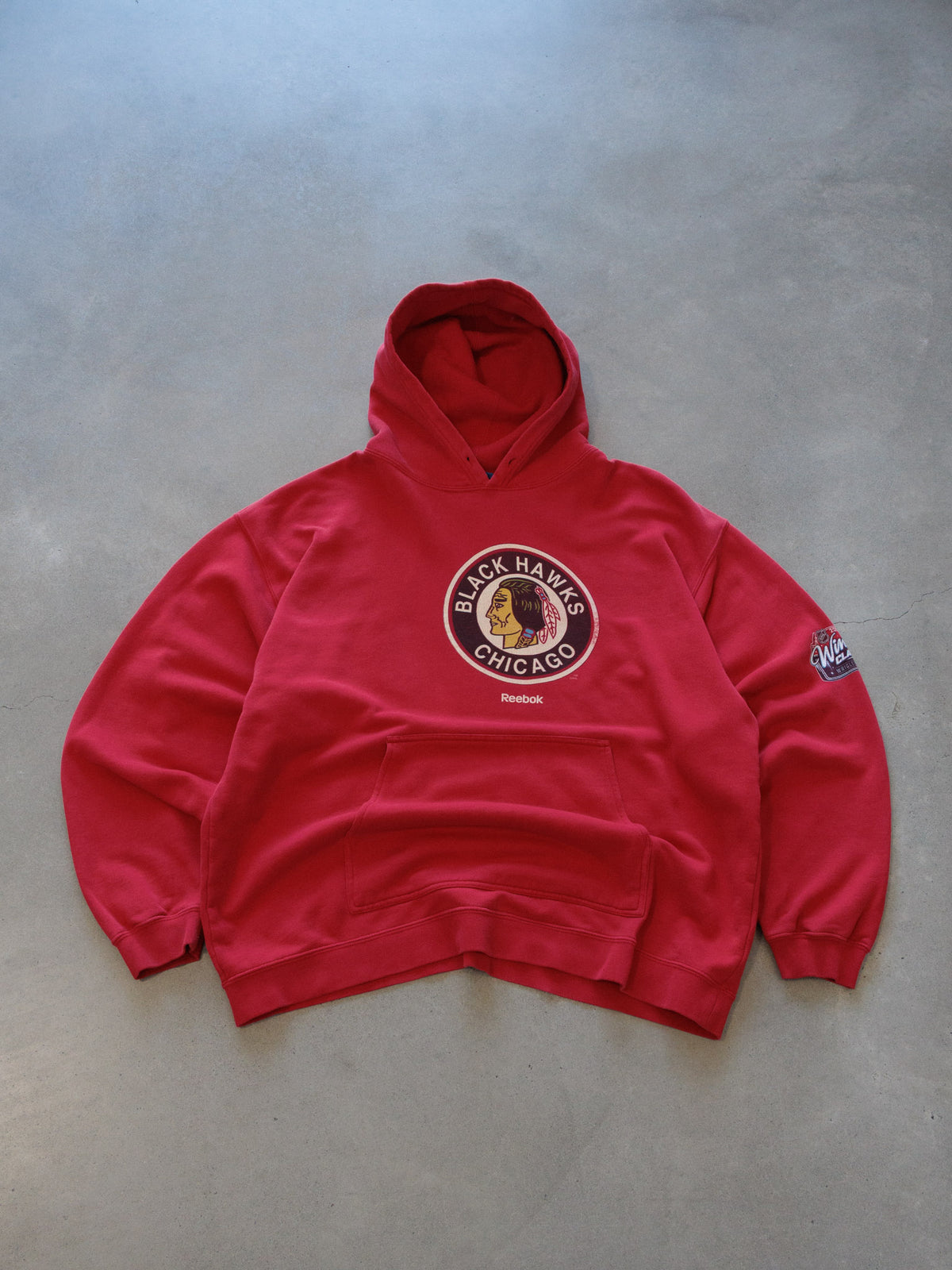 Vintage 2009 Red Reebok Chicago Blackhawks Winter Classic Hoodie (XL)