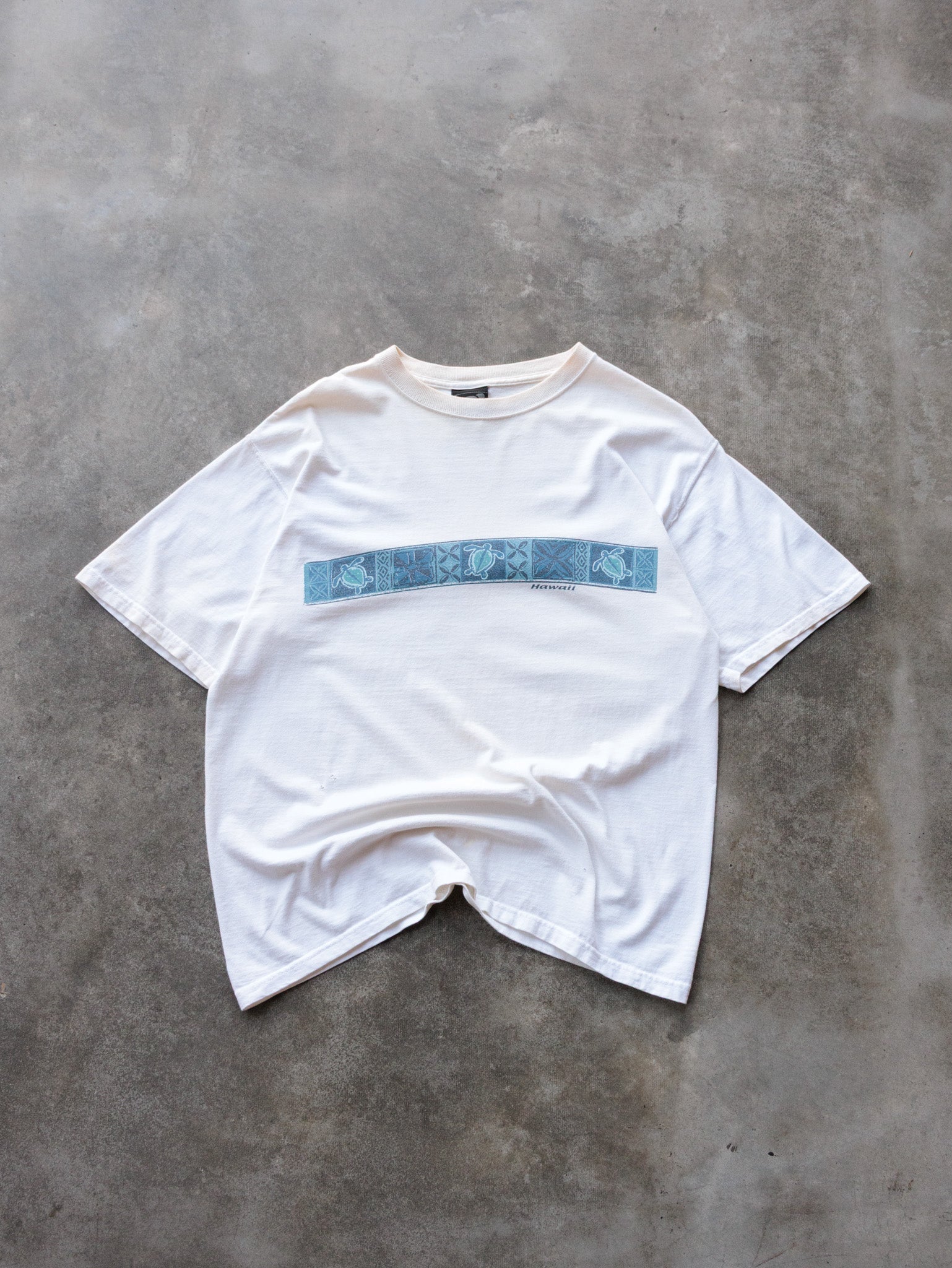 Vintage 00s White Rip Curl Hawaii Turtle Tee (-)