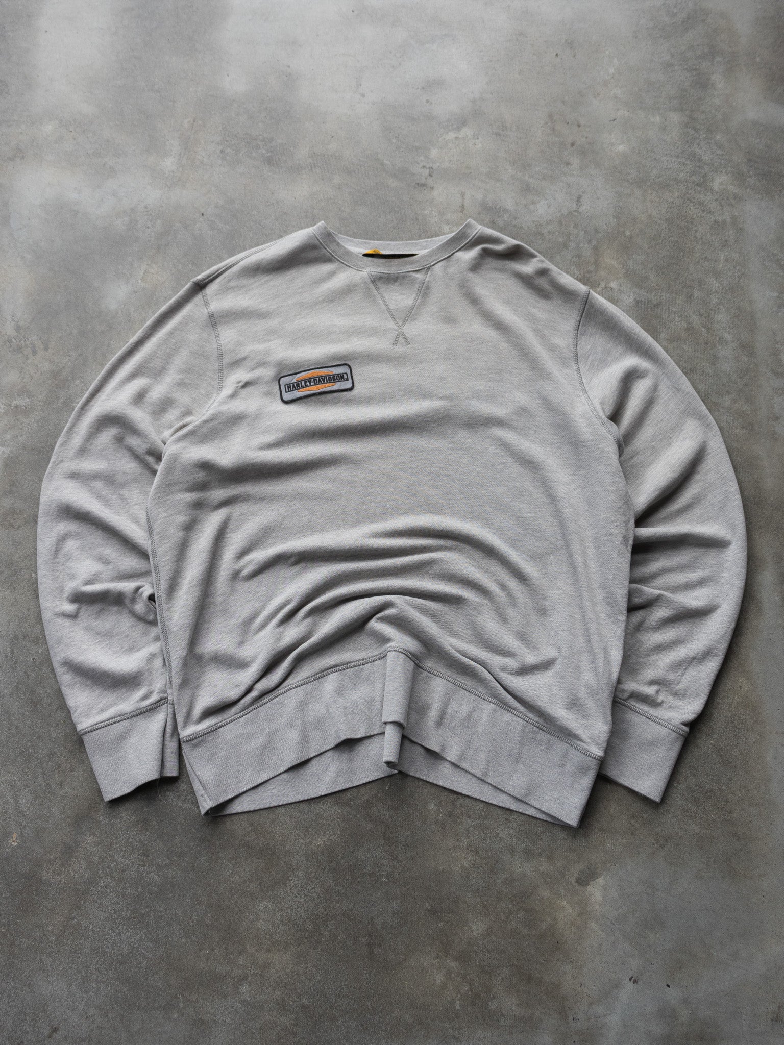Vintage Grey Harley-Davidson Badge Sweatshirt (2XL)
