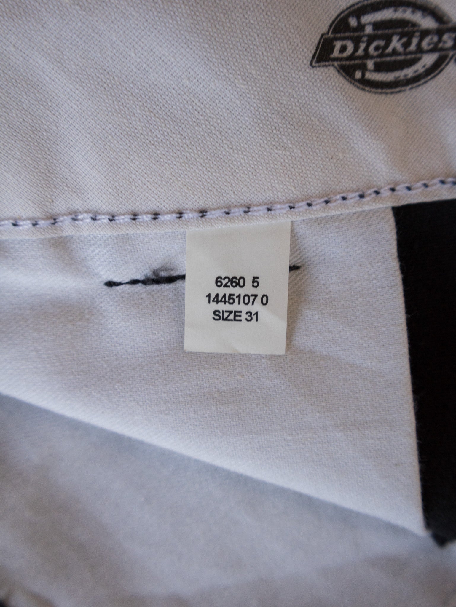 Vintage Black Dickies Work Shorts (W31)