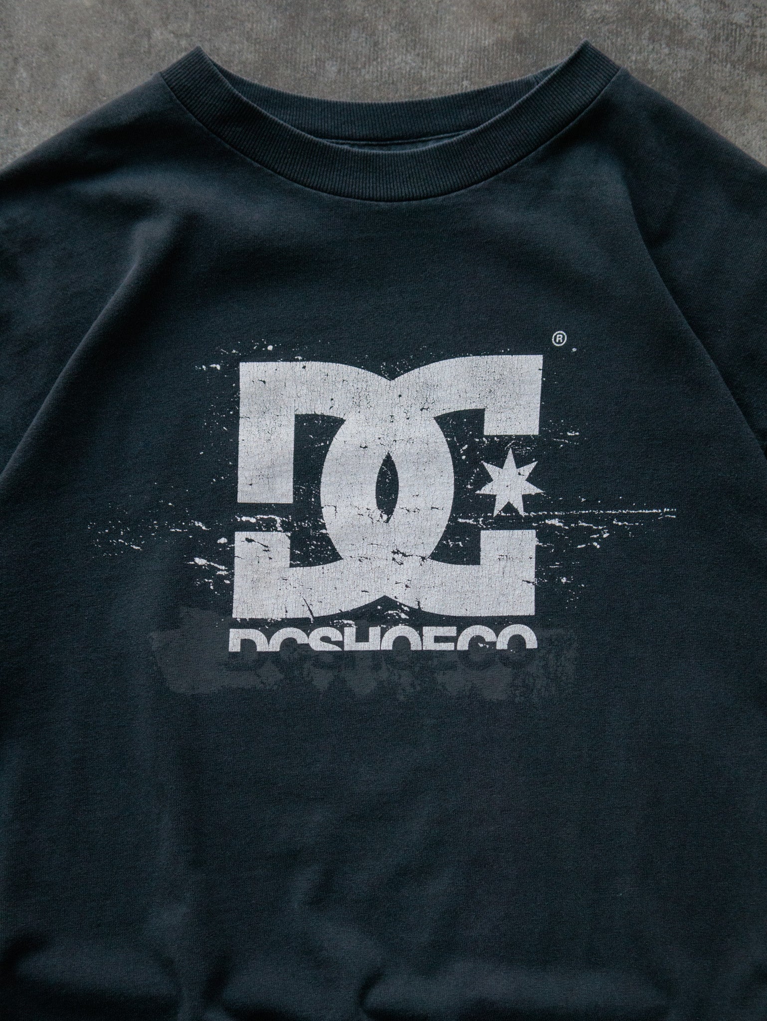 Vintage 00s Black DC Shoe Co Tee (-)
