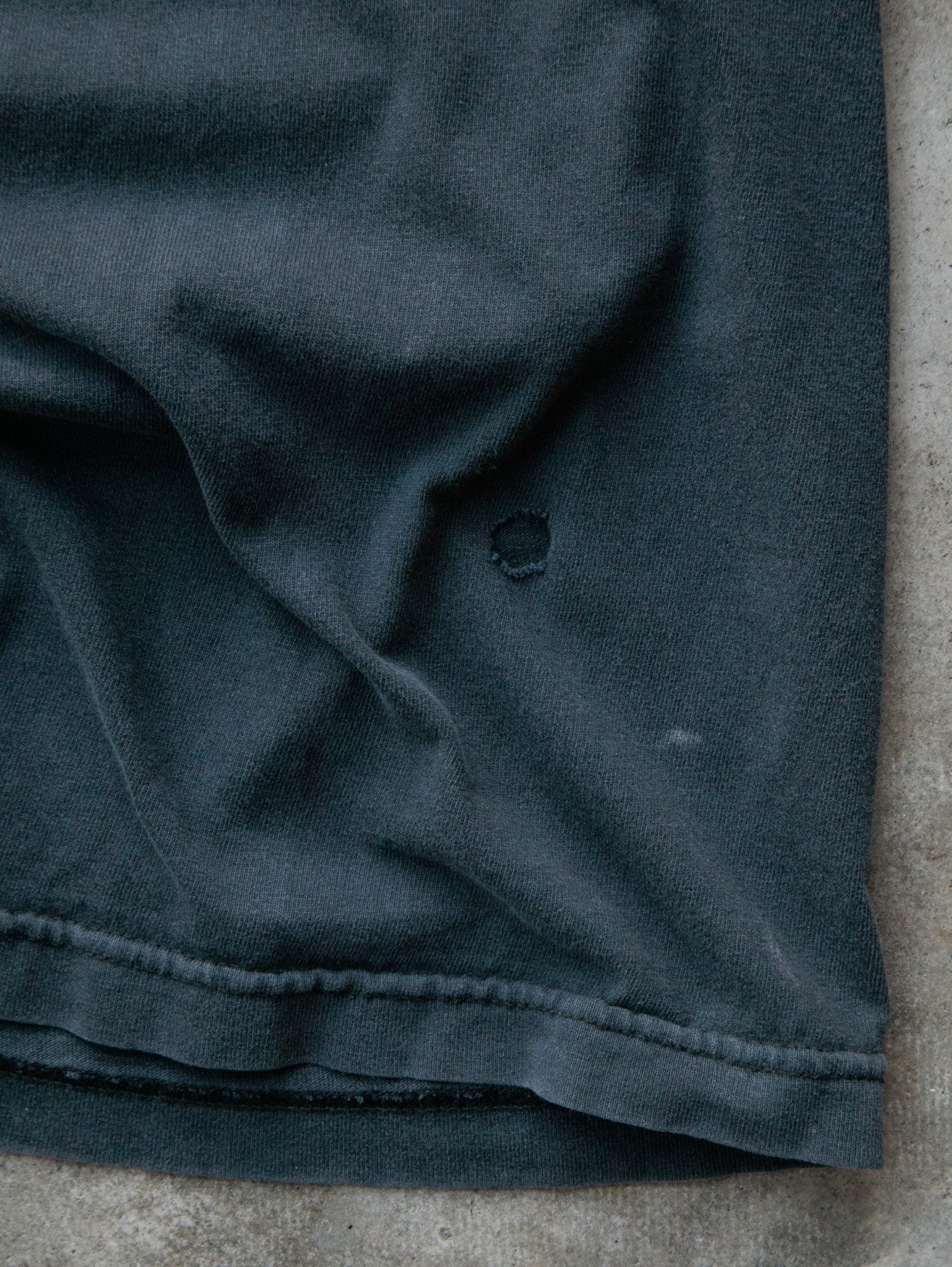 Vintage 00s Black DC Shoe Co Tee (-)