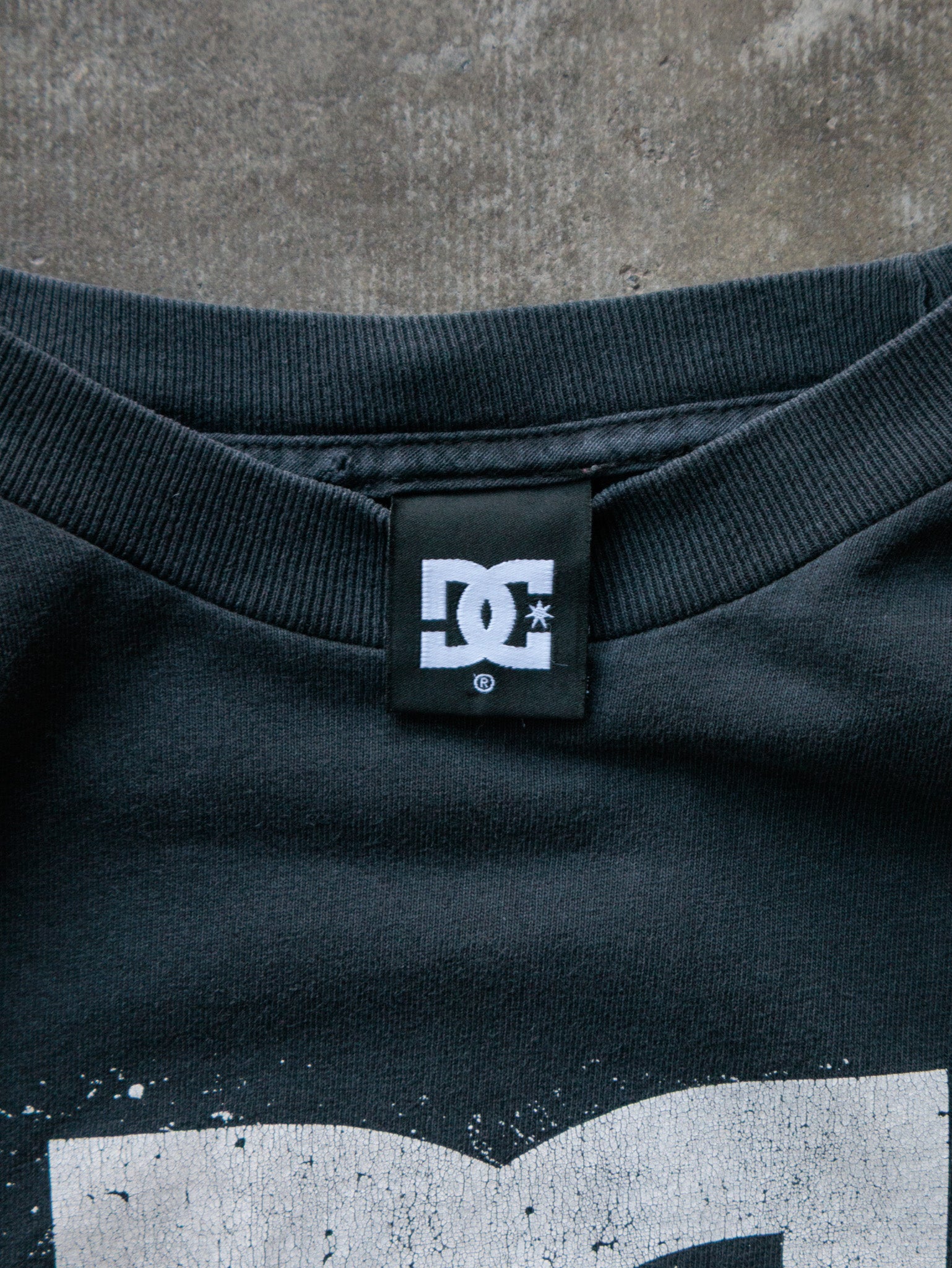 Vintage 00s Black DC Shoe Co Tee (-)