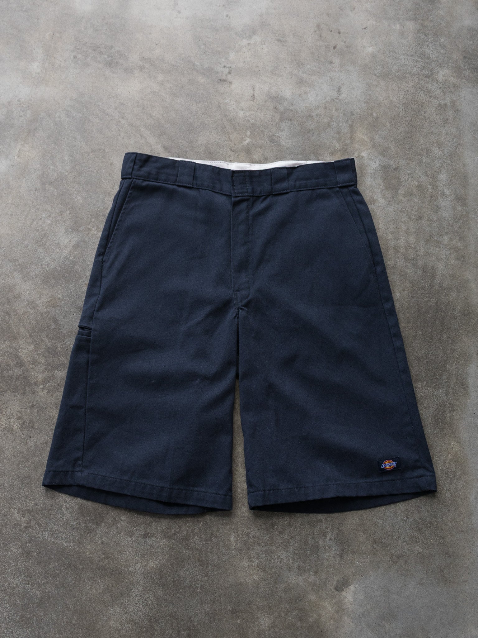 Vintage 00s Navy Dickies Work Shorts (W34)