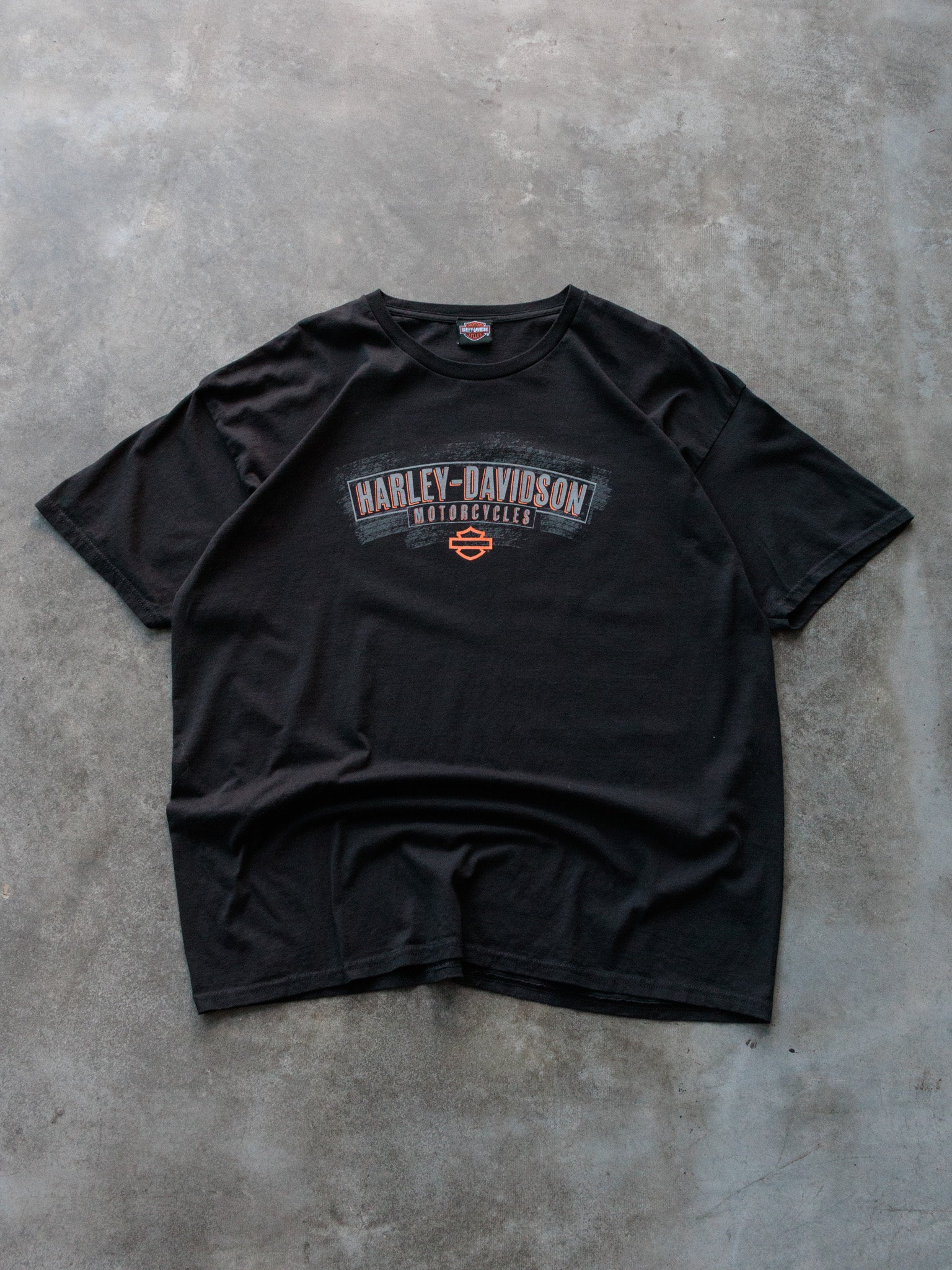 Vintage 2004 Black Harley-Davidson Motorcycles Tee (-)