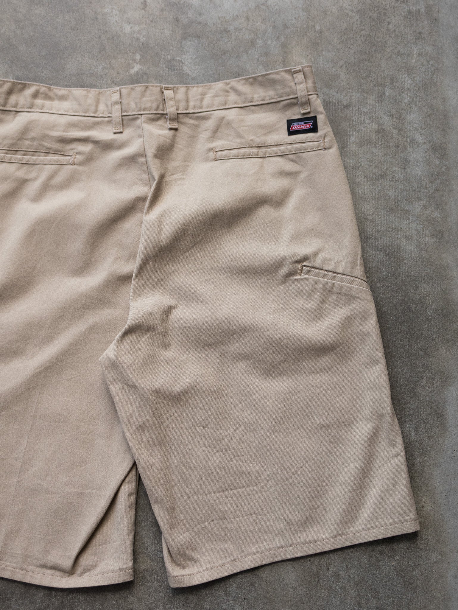 Vintage Khaki Dickies Work Shorts (W36)