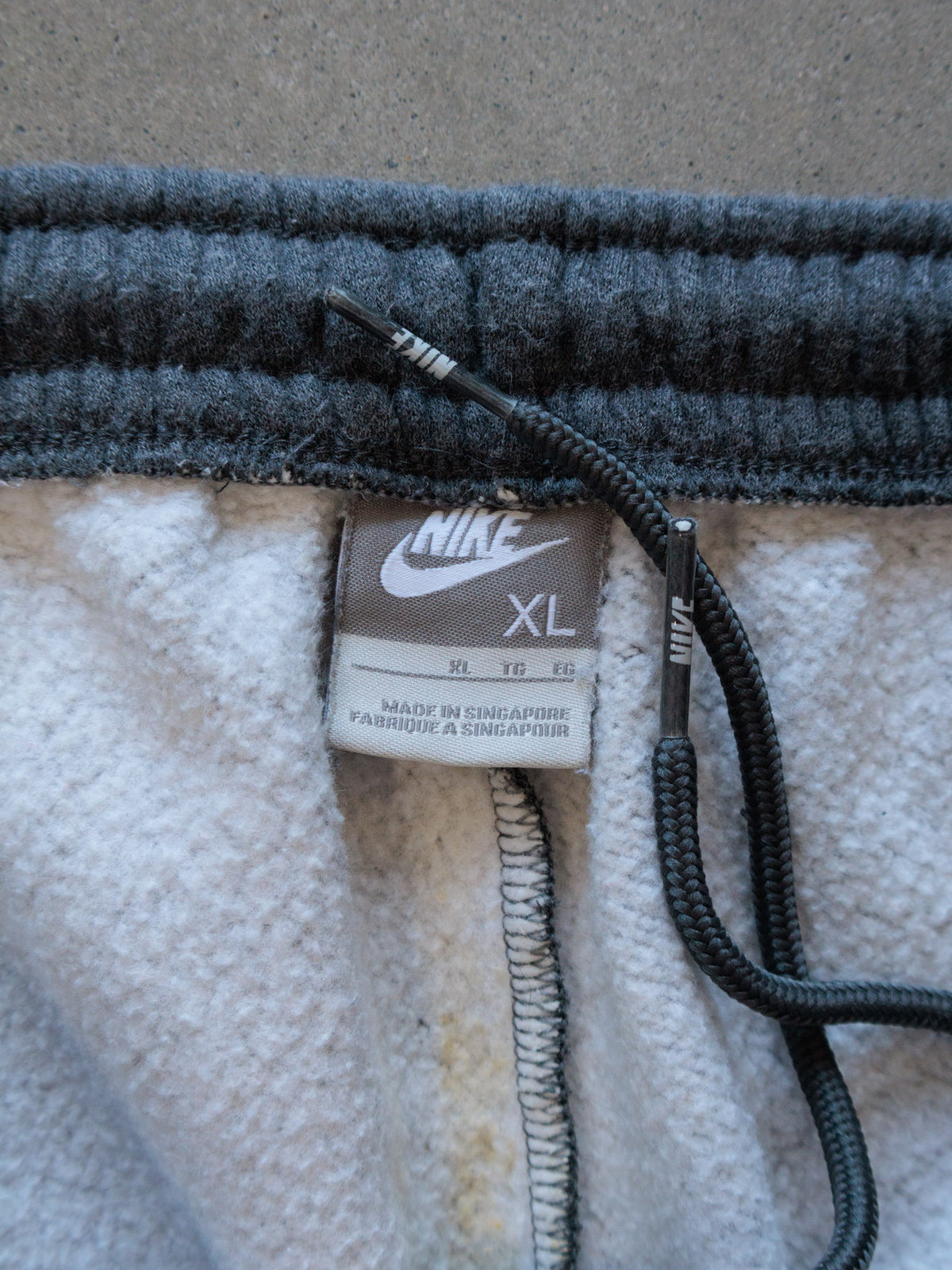 Vintage Grey Nike Sweatpants (XL)