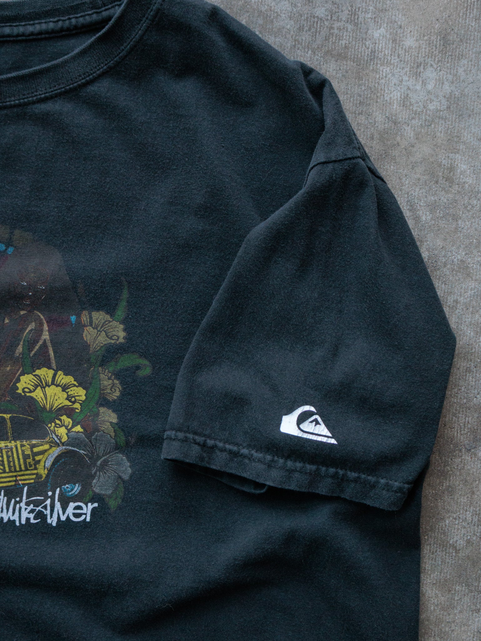 Vintage 00s Black Quiksilver Beetle Tee (L)