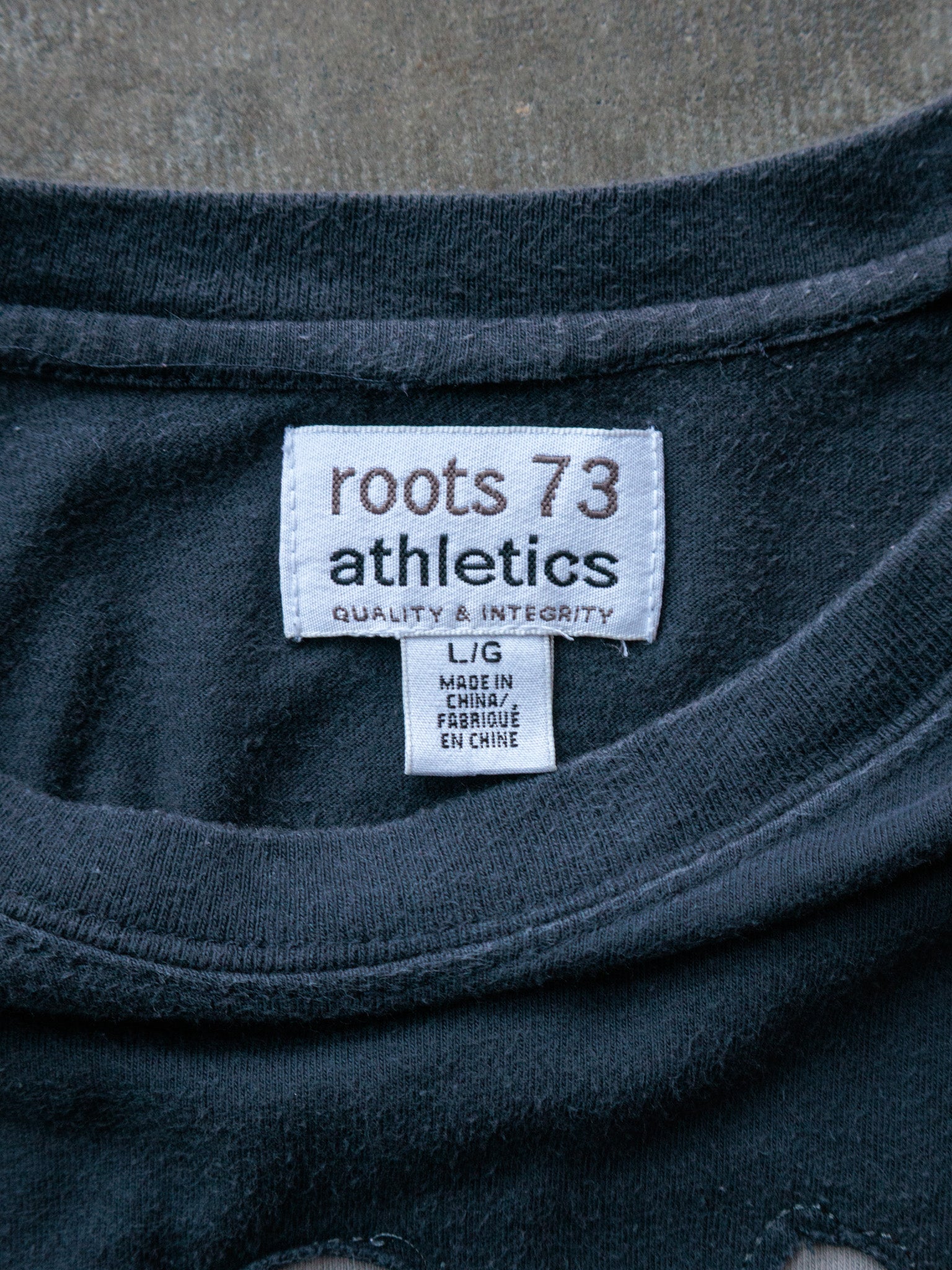 Vintage 00s Black Roots Tee (L)