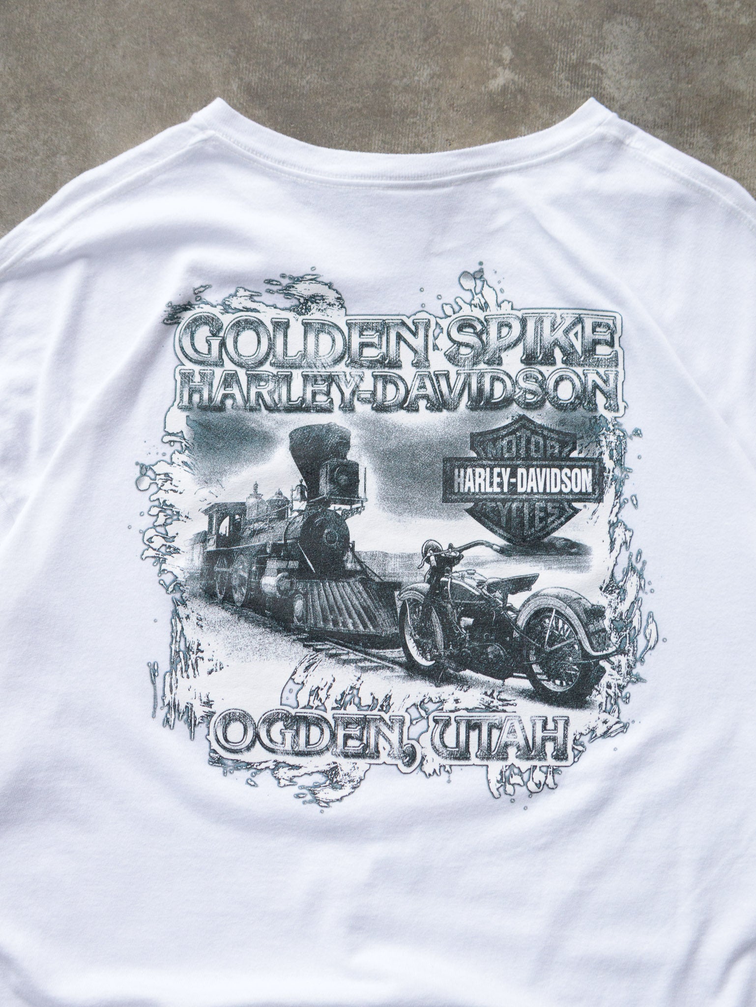 Vintage 00s Harley-Davidson Ogden Utah Twin Engine Tee (XL)