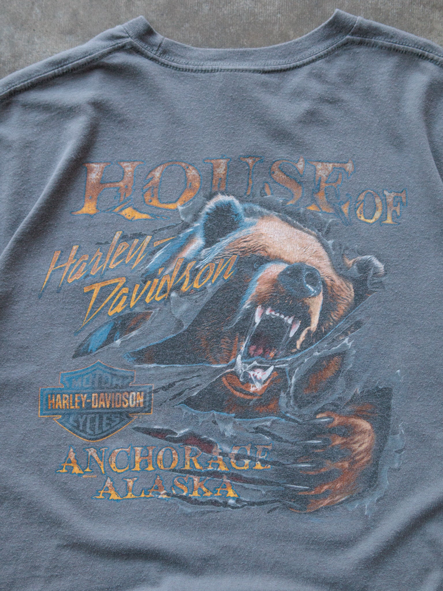 Vintage 00s Grey Harley-Davidson Anchorage Alaska Bear Tee (XL)