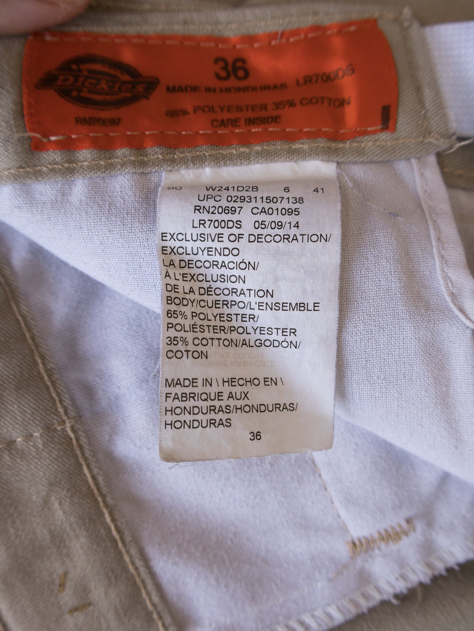 Vintage Khaki Dickies Work Shorts (W36)