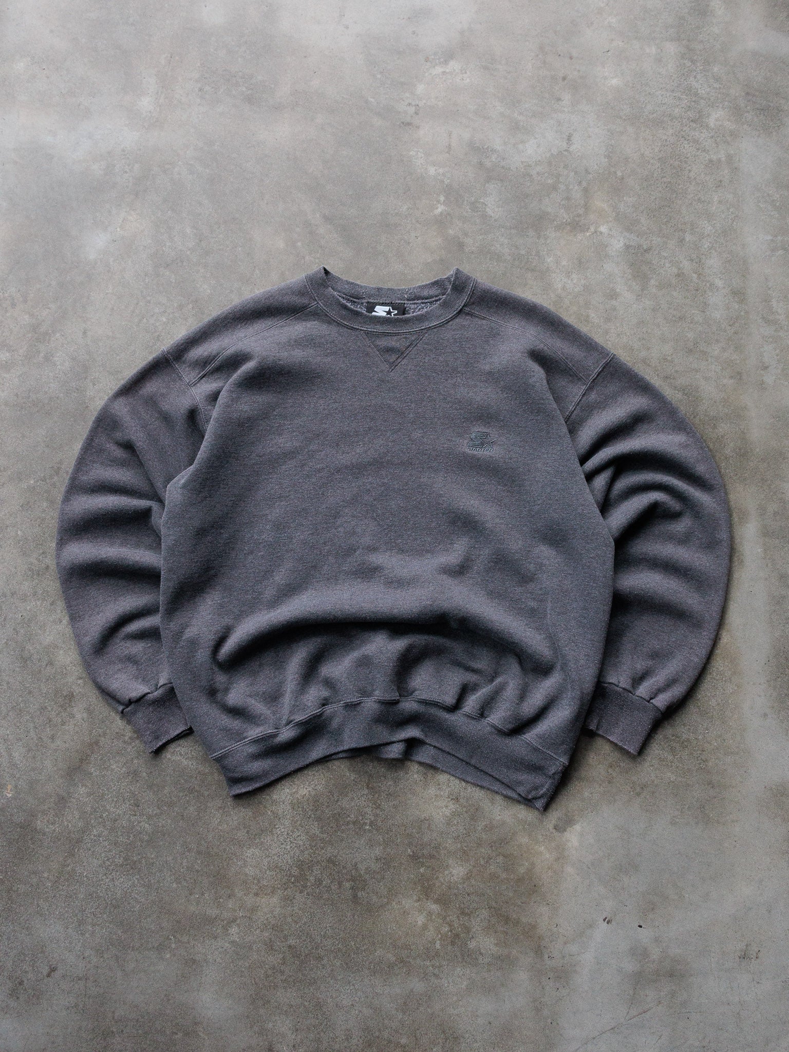 Vintage 90s Grey Starter Sweatshirt (L)