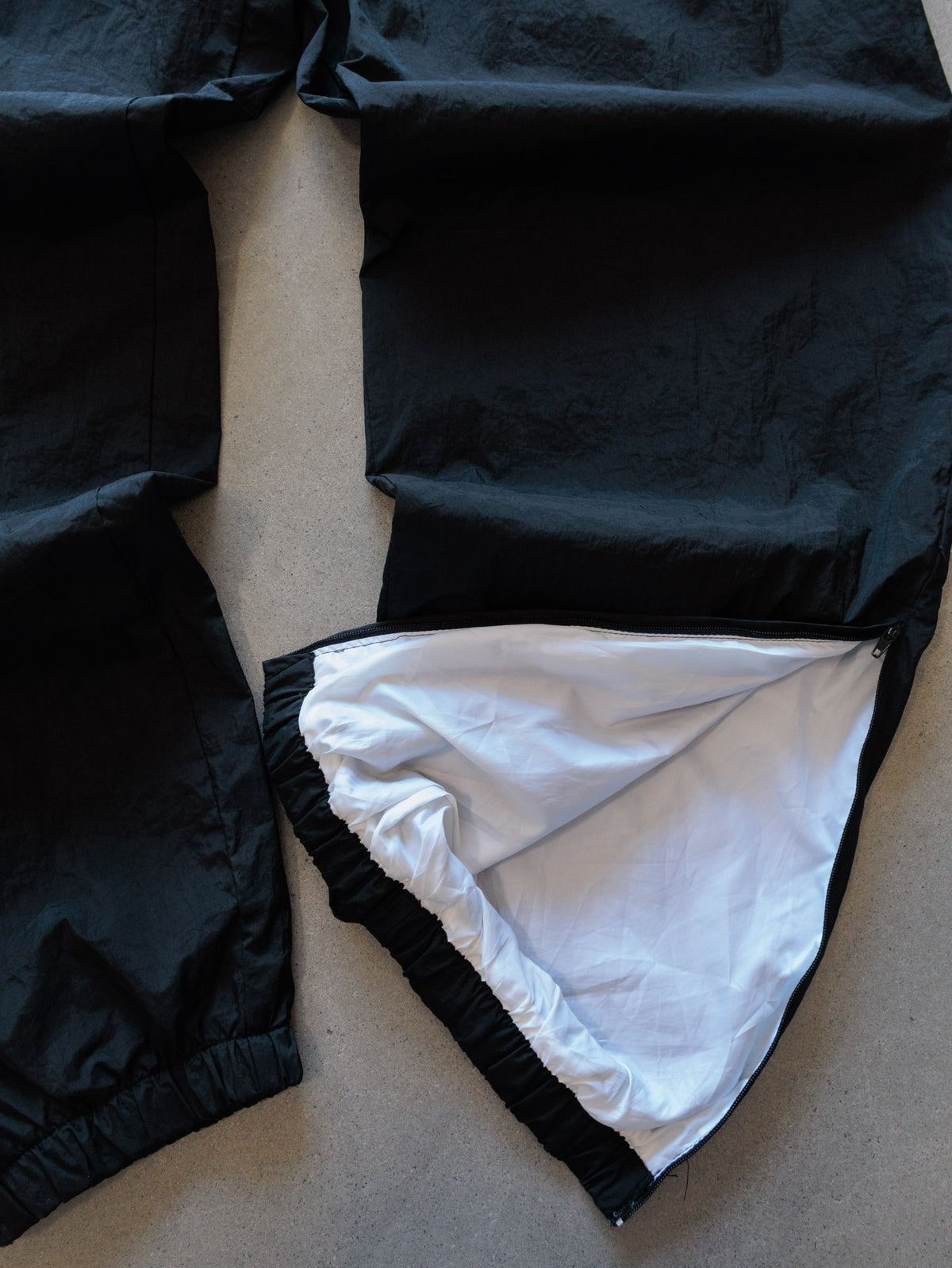 Vintage 90s Black Nike Track Pants (L)
