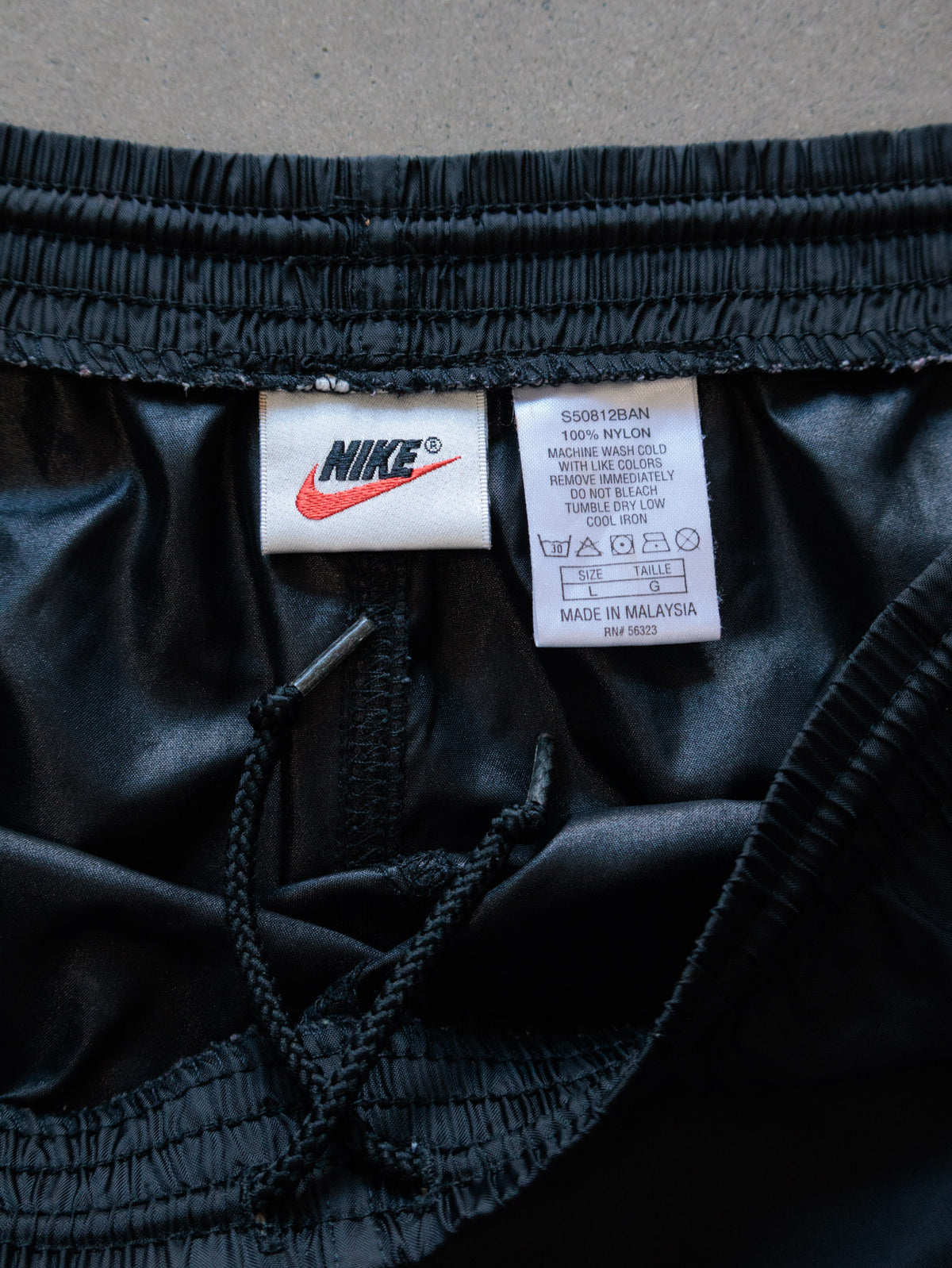 Vintage 90s Black Nike Track Pants (L)