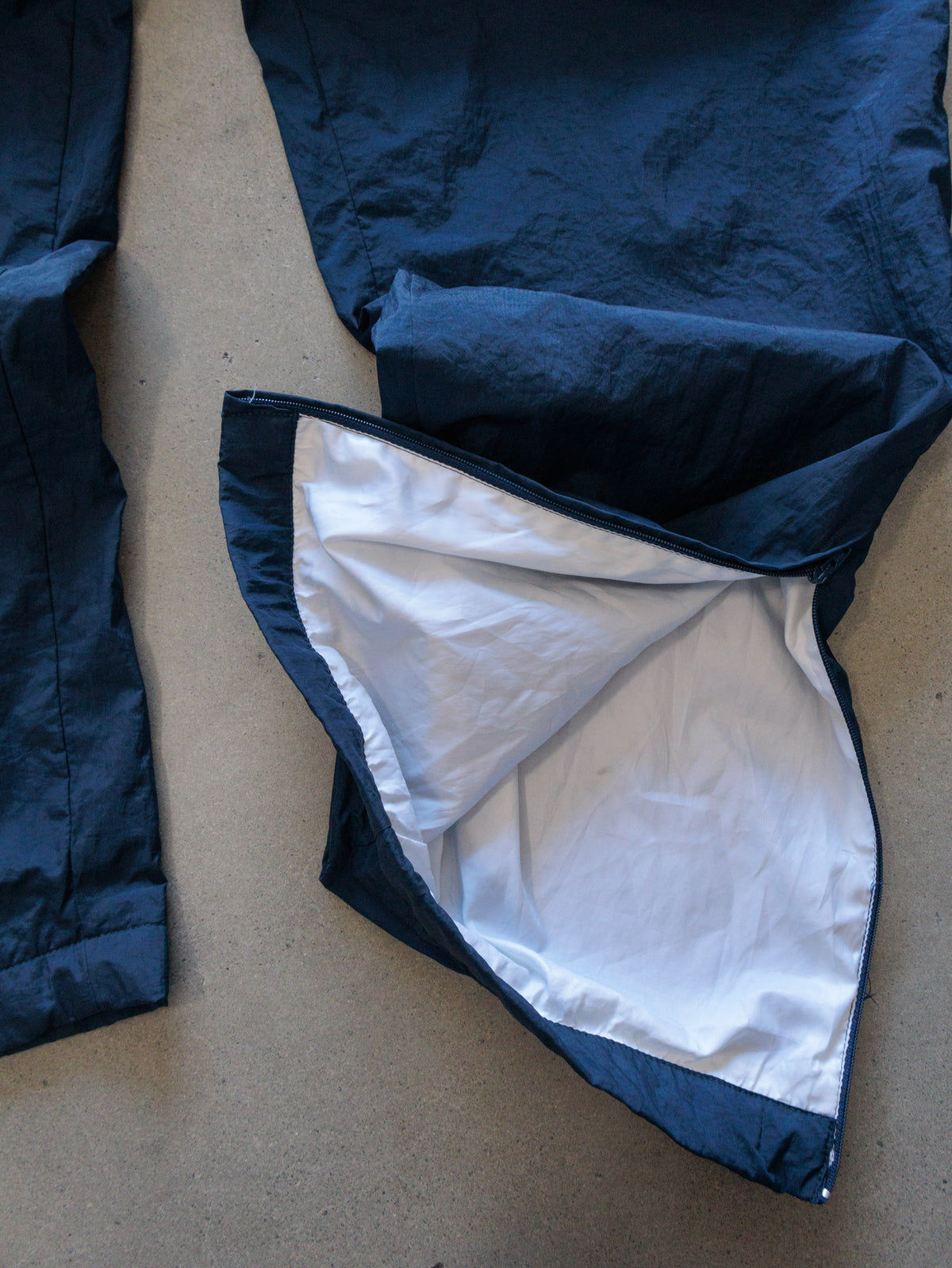 Vintage 90s Navy Nike Track Pants (M)