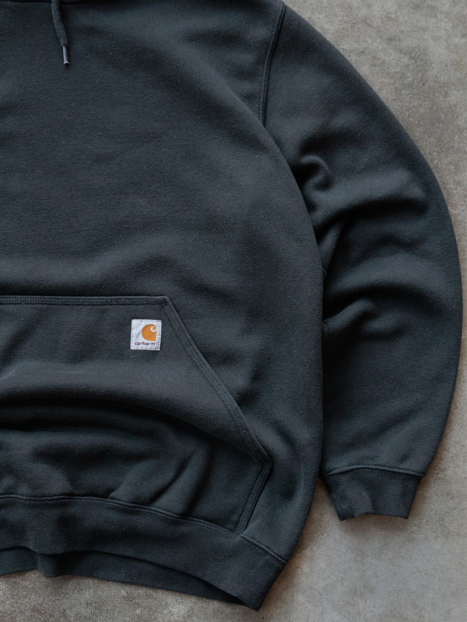 Vintage Black Carhartt Hoodie (L)