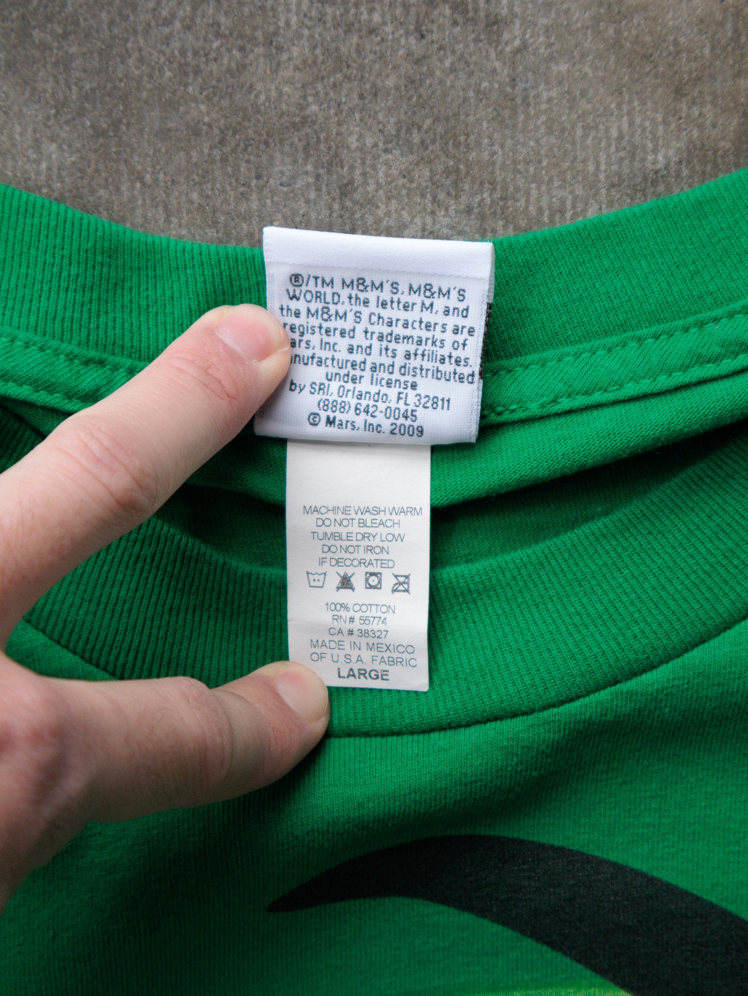 Vintage 2009 Green M&M's Character Graphic Tee (L)