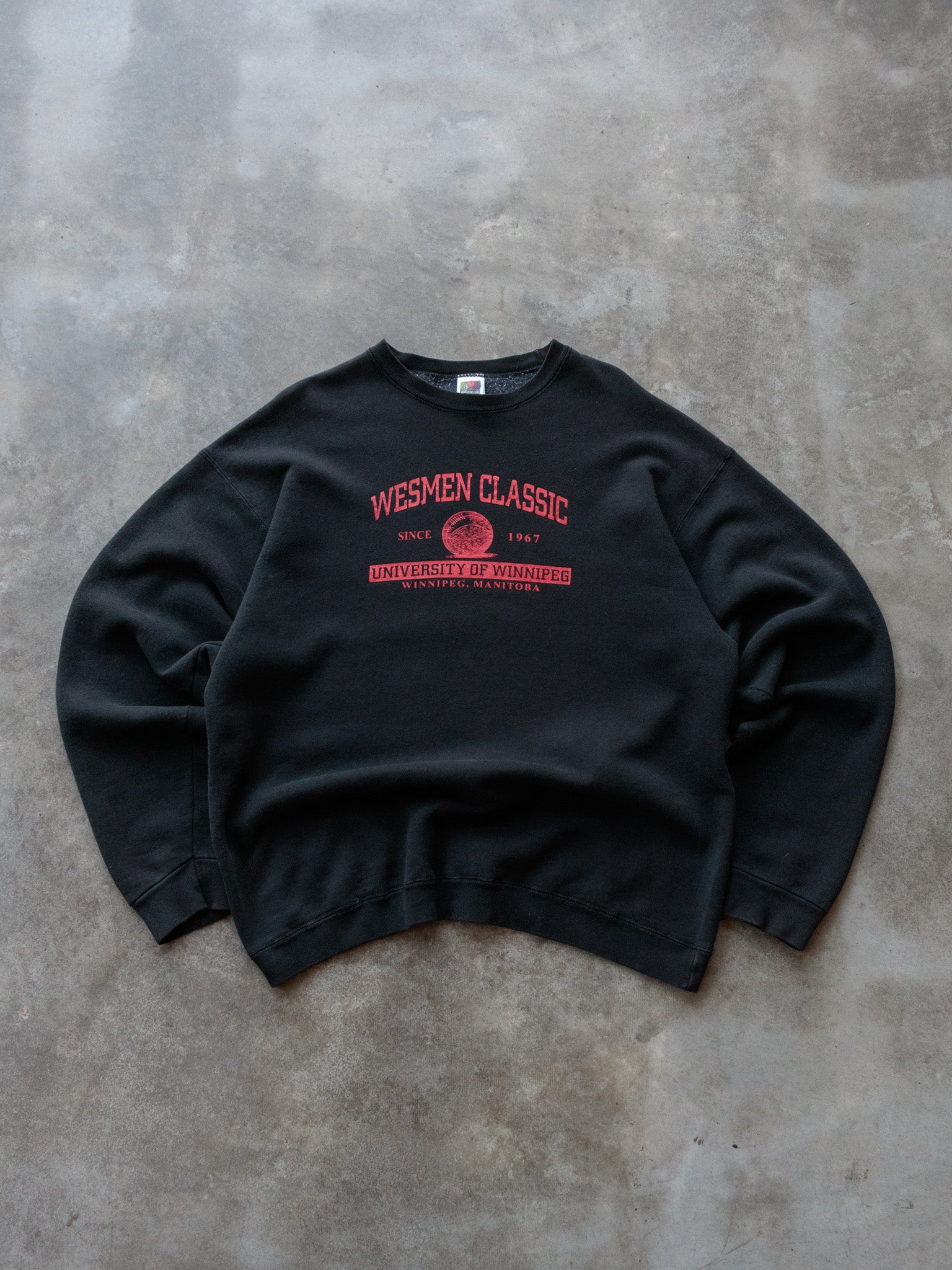 Vintage 90s Black University of Winnipeg Wesmen Sweatshirt (2XL)