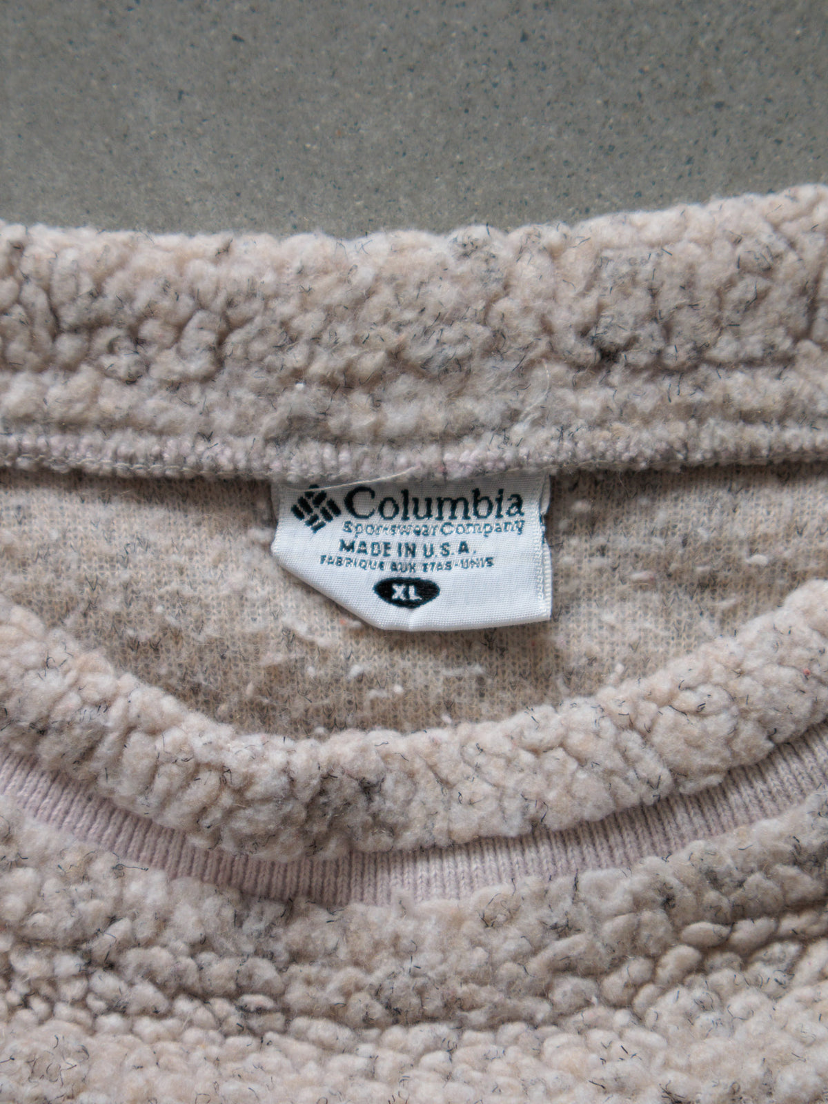 Vintage 90s Beige Columbia River City Lancers USHL Sherpa Sweatshirt (XL)