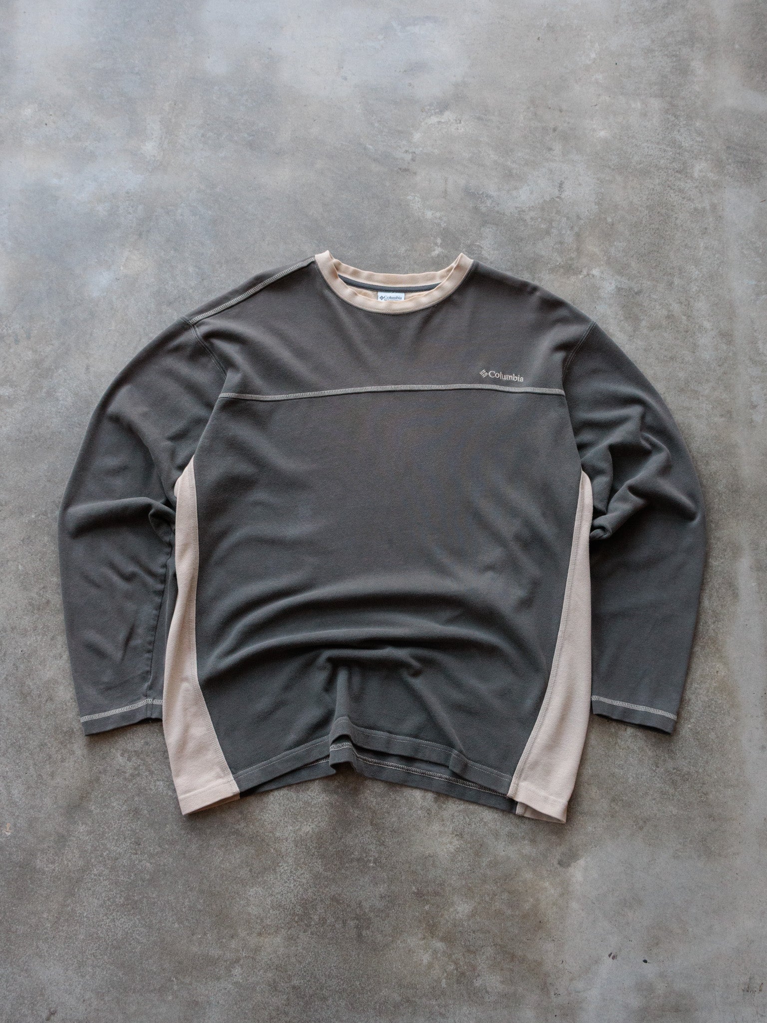 Vintage 00s Grey Colourblock Columbia Sweatshirt (L)