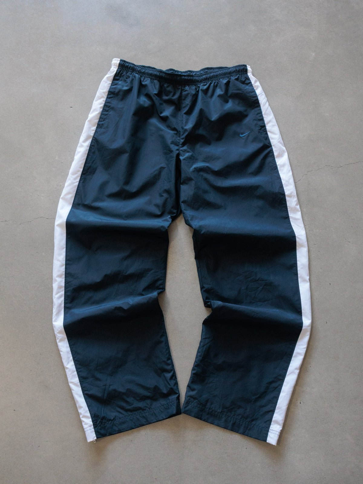 Vintage 00s Navy Nike Track Pants (L)