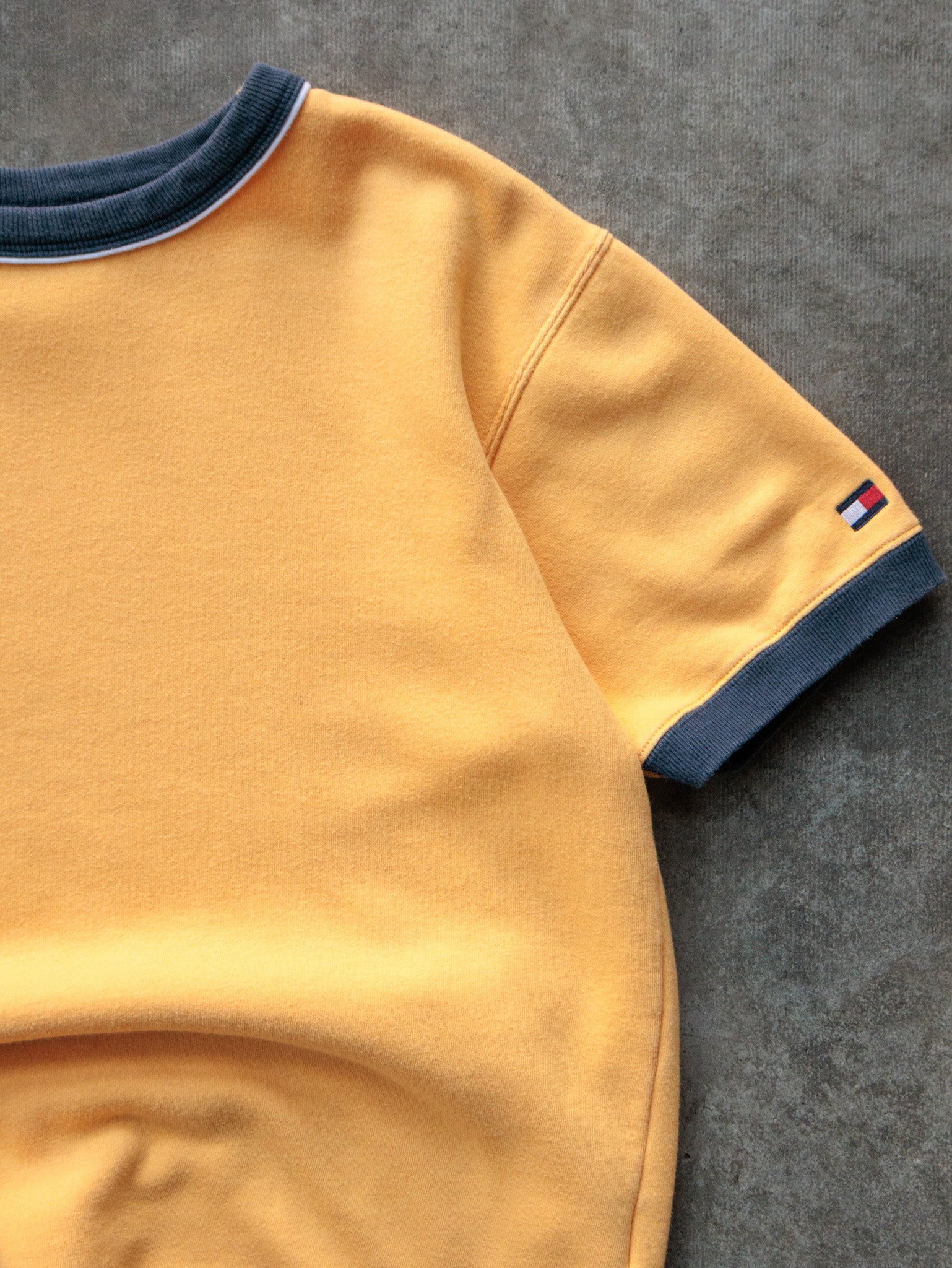 Vintage 90s Yellow Tommy Hilfiger Ringer Tee (M)