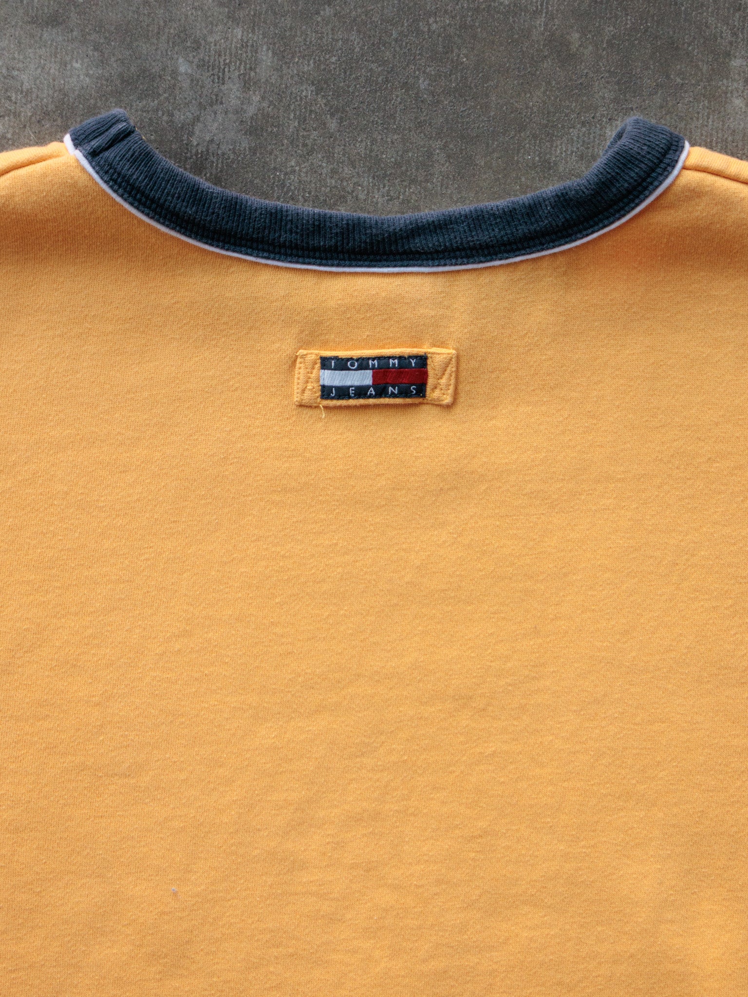 Vintage 90s Yellow Tommy Hilfiger Ringer Tee (M)