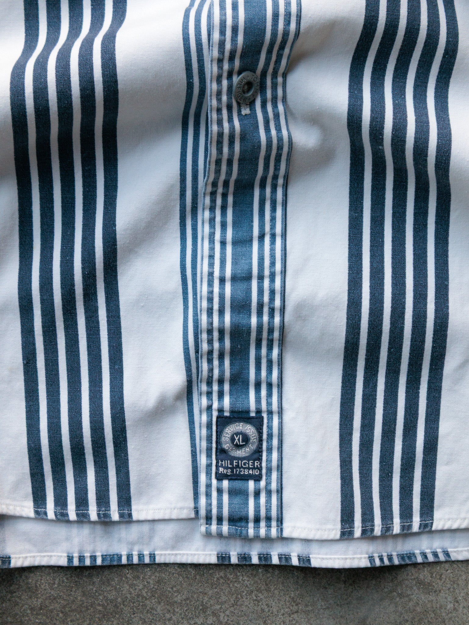 Vintage 00s White Striped Tommy Hilfiger Short Sleeve Shirt (XL)