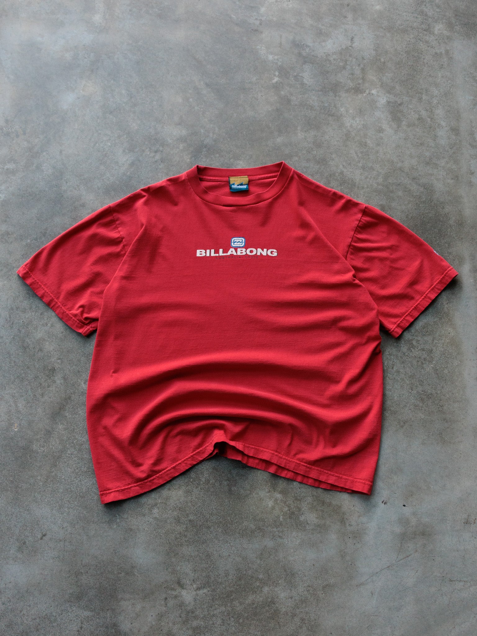 Vintage 90s Red Billabong Tee (-)