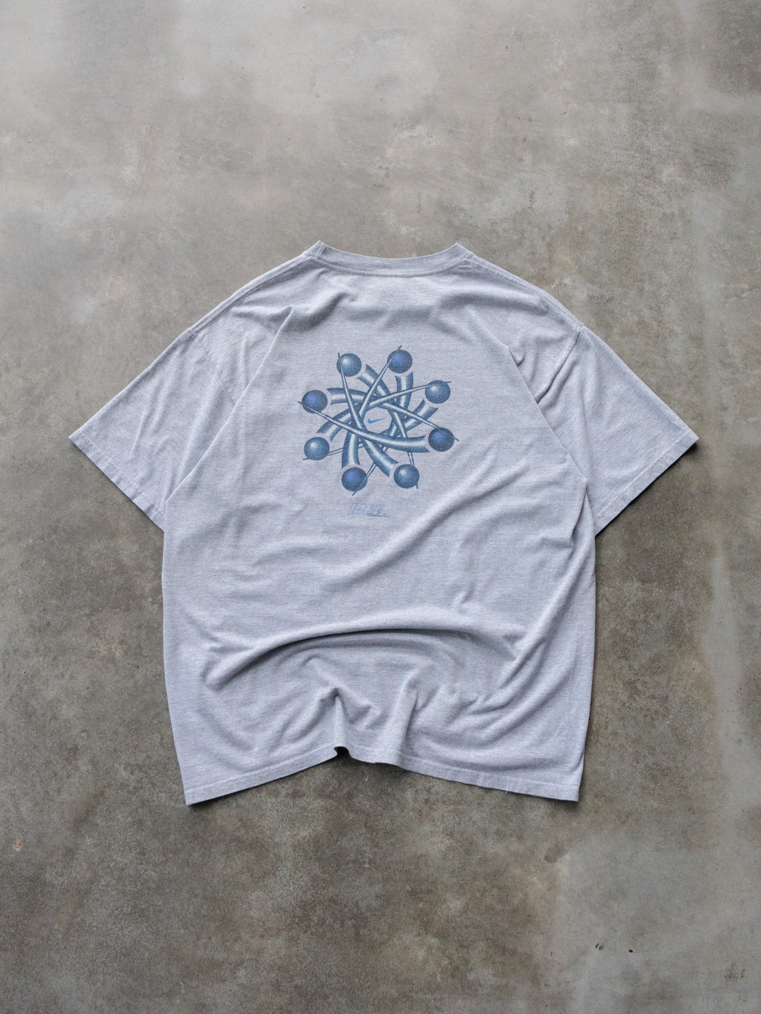 Vintage 90s Grey Nike Air Atom Graphic Tee (L)