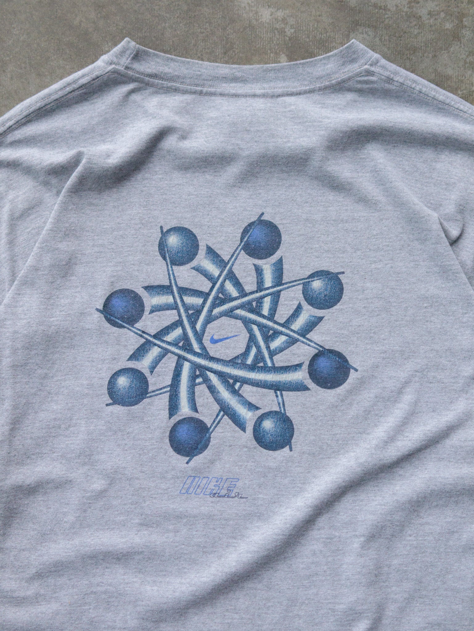 Vintage 90s Grey Nike Air Atom Graphic Tee (L)
