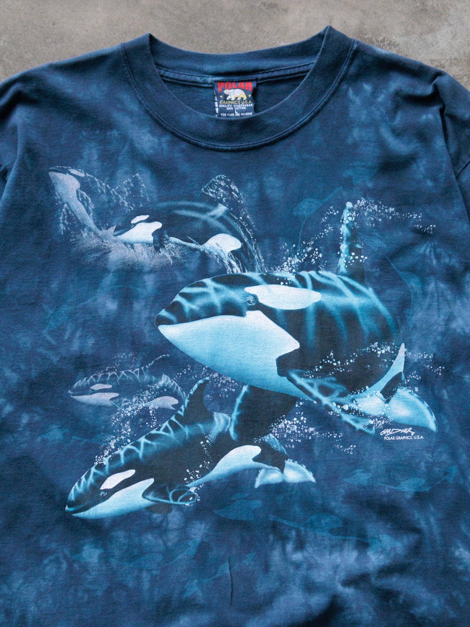 Vintage 90s SeaWorld Orca Whale Tie Dye Tee (L)