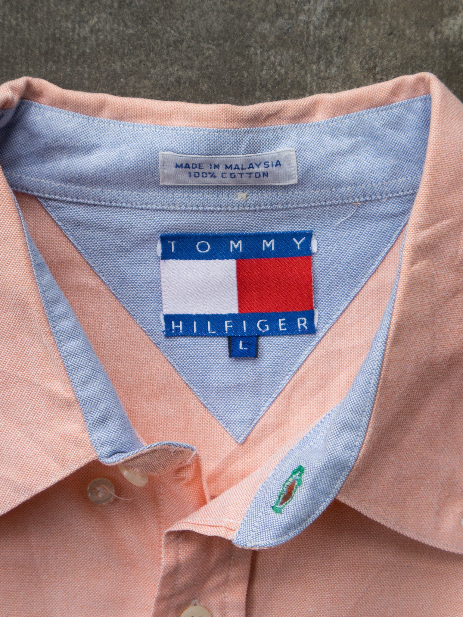 Vintage 90s Peach Tommy Hilfiger Shirt (L)