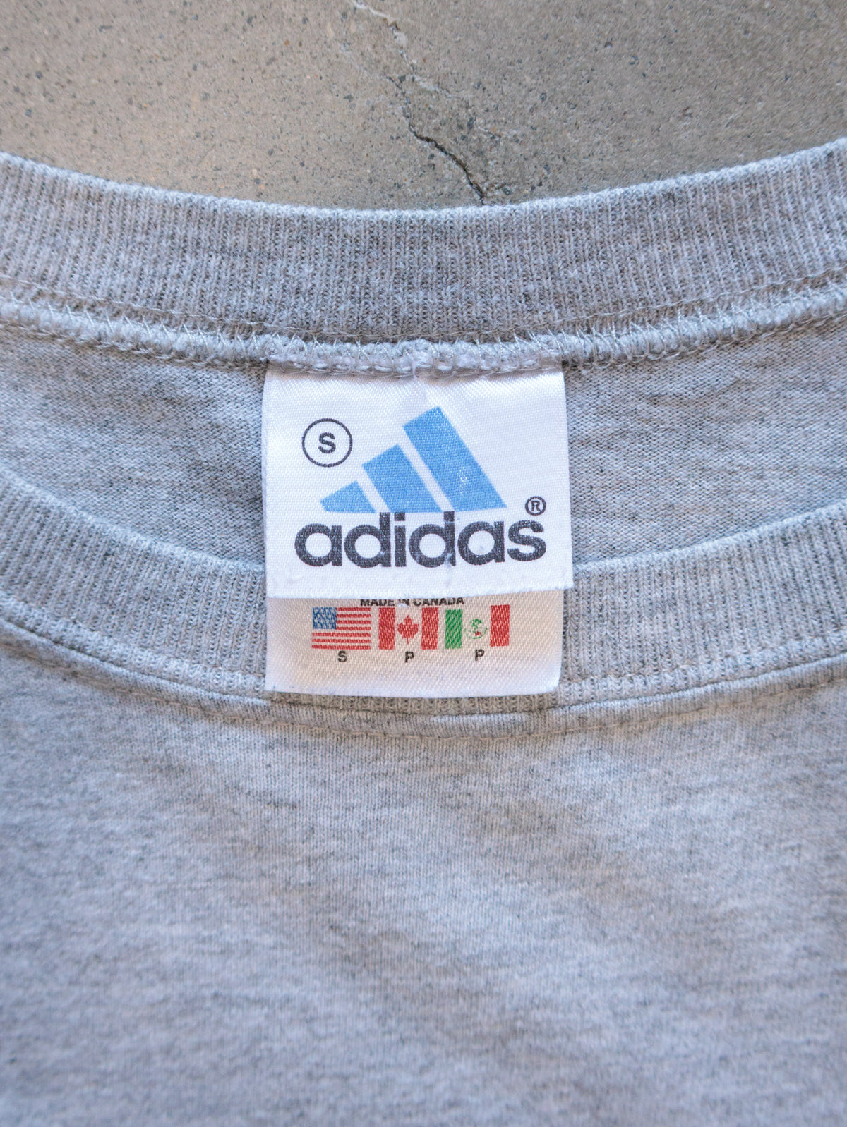 Vintage 90s Grey Adidas Tee (S)
