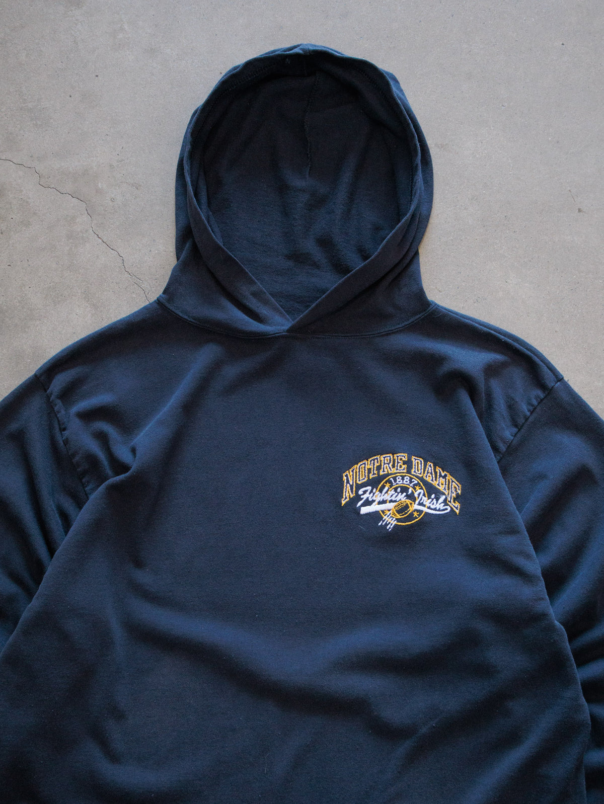 Vintage 90s Navy Champion Notre Dame Fighting Irish Hoodie (M)