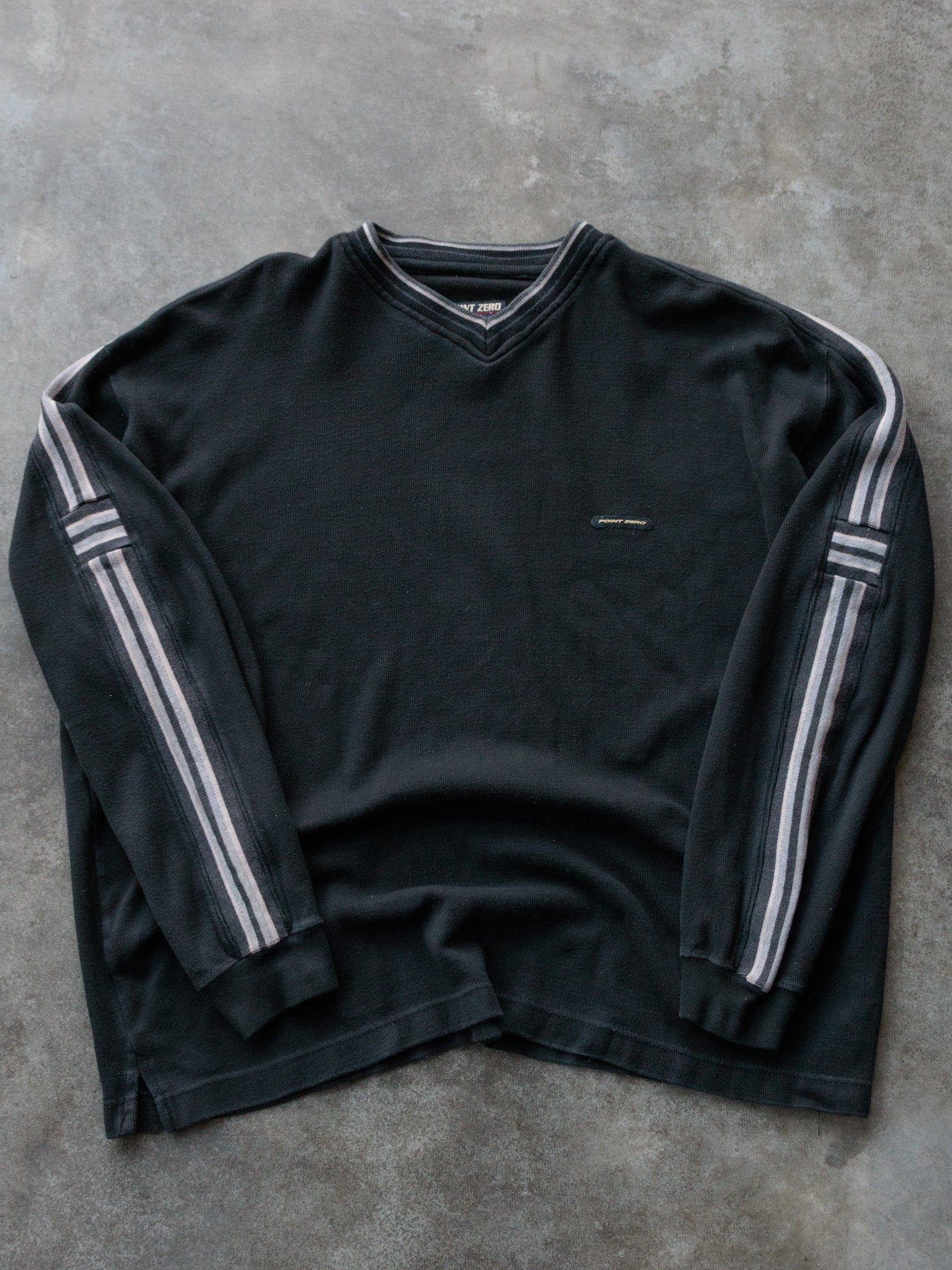 Vintage 90s Black Point Zero V-Neck Knit Sweater (XL)