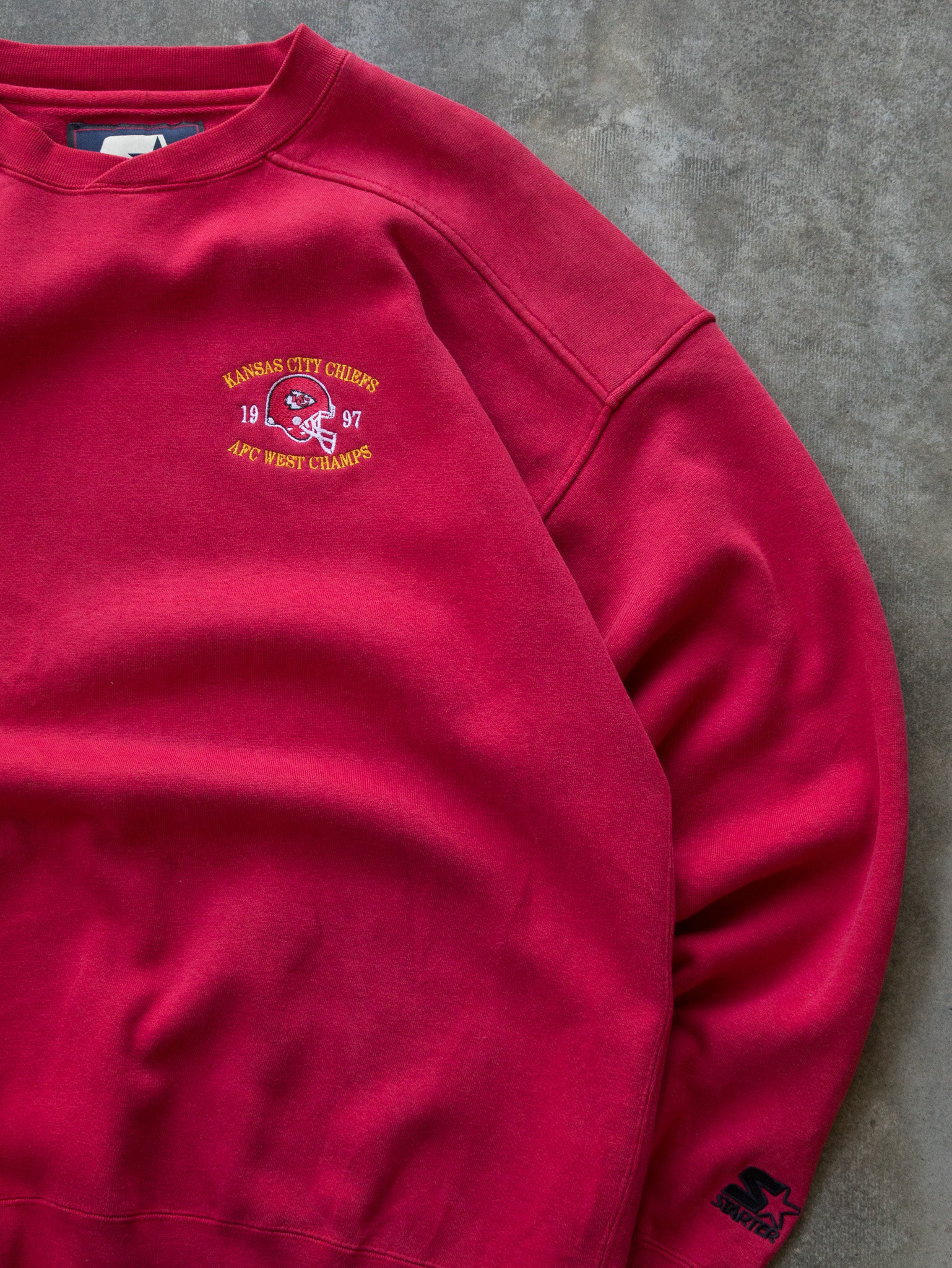 Vintage 1997 Starter Kansas City Chiefs Sweatshirt (XL)