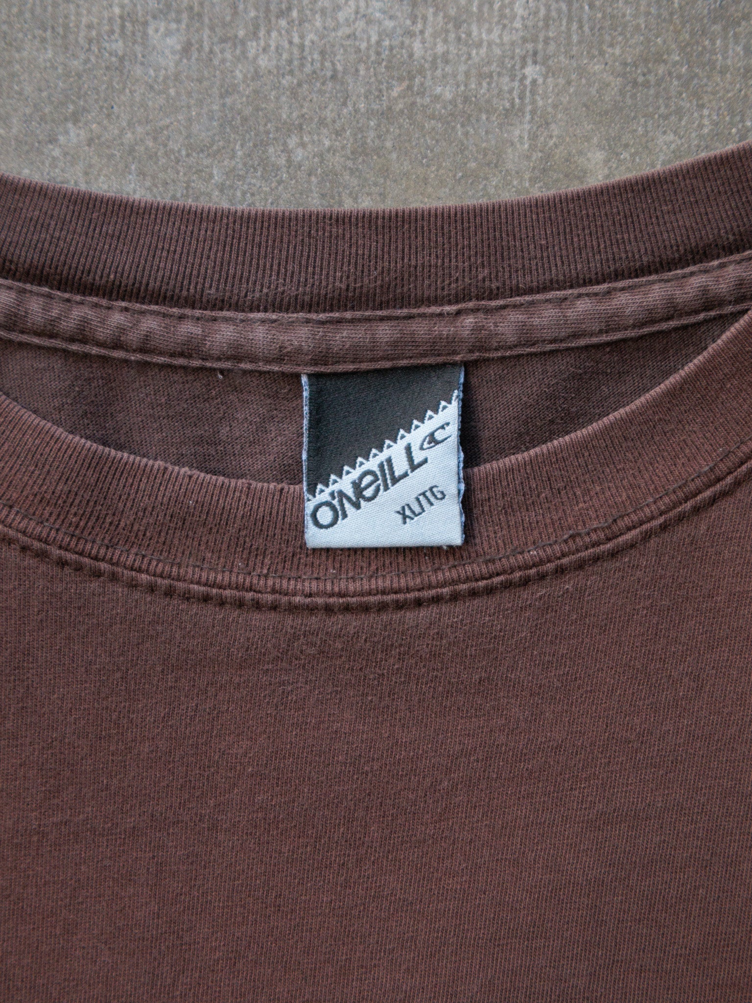 Vintage 00s Brown O'Neill Tee (XL)
