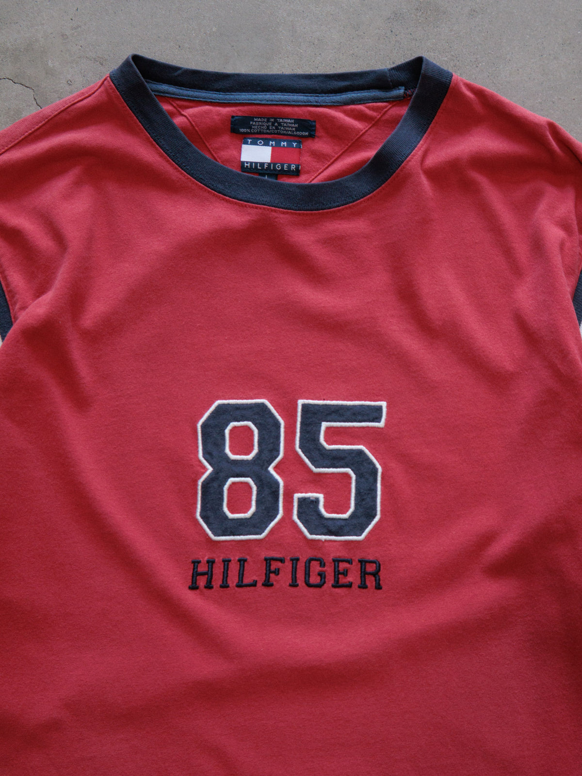 Vintage 90s Red Tommy Hilfiger 85 Tee (L)
